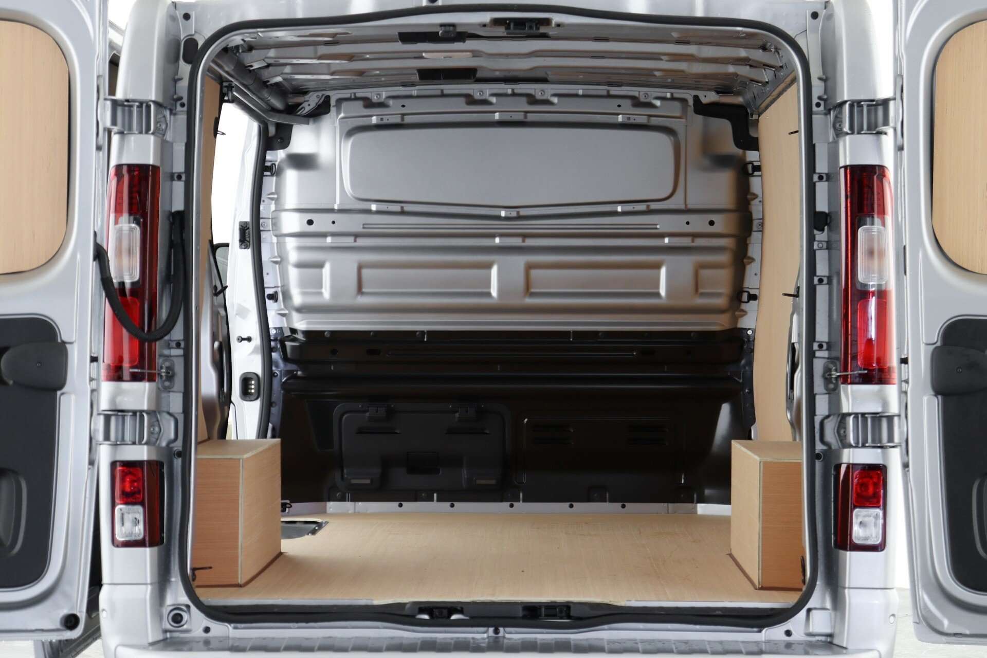 2025 RENAULT TRAFIC 2025 RENAULT TRAFIC