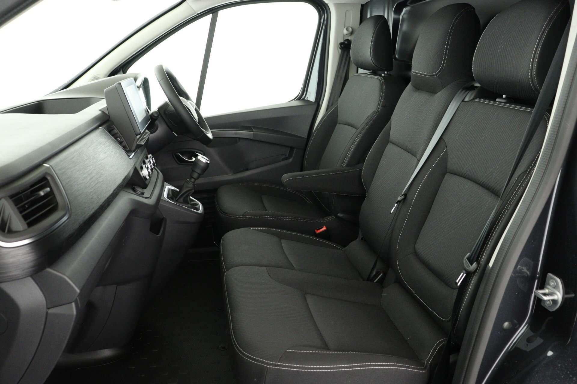 2025 RENAULT TRAFIC 2025 RENAULT TRAFIC