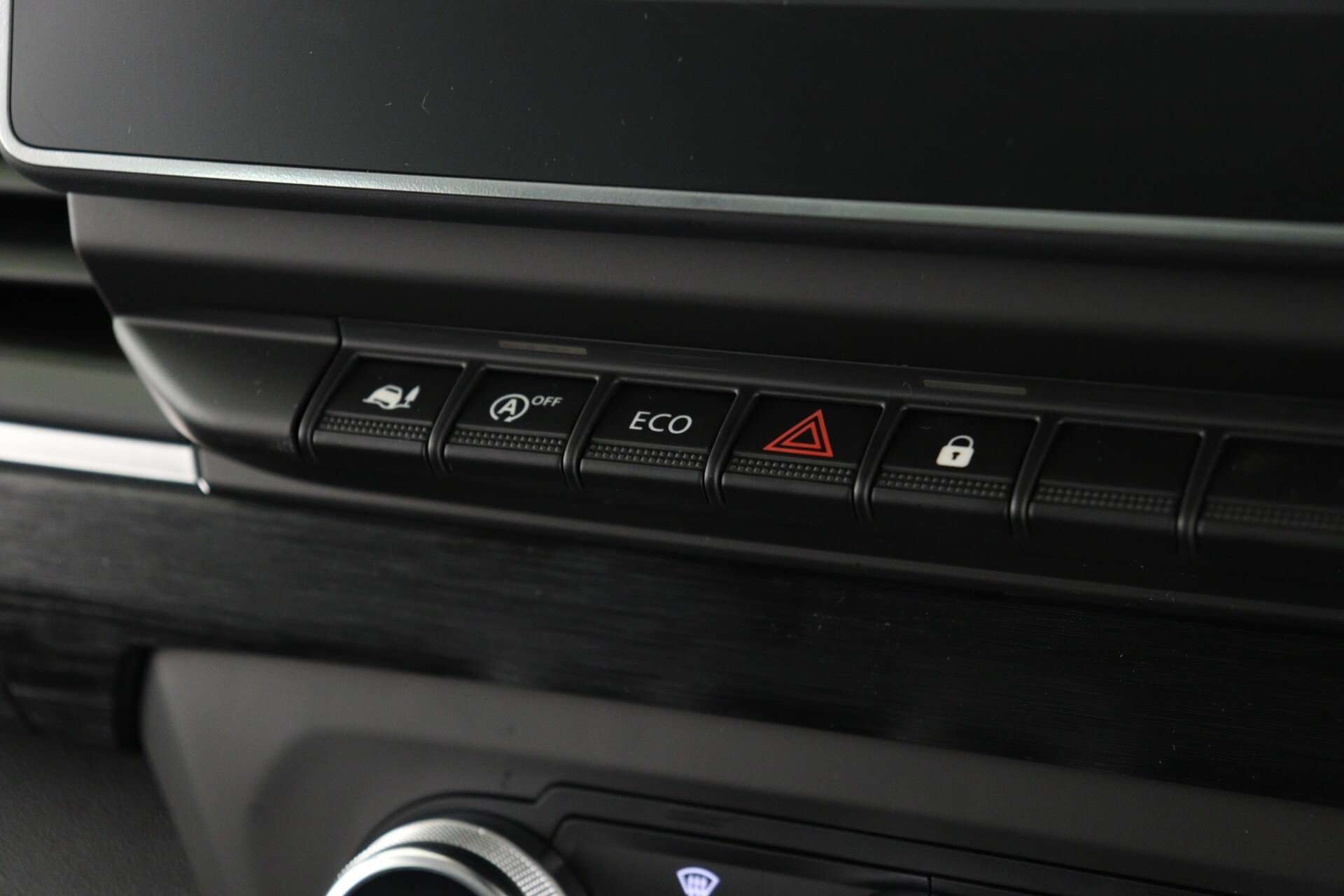 2025 RENAULT TRAFIC 2025 RENAULT TRAFIC