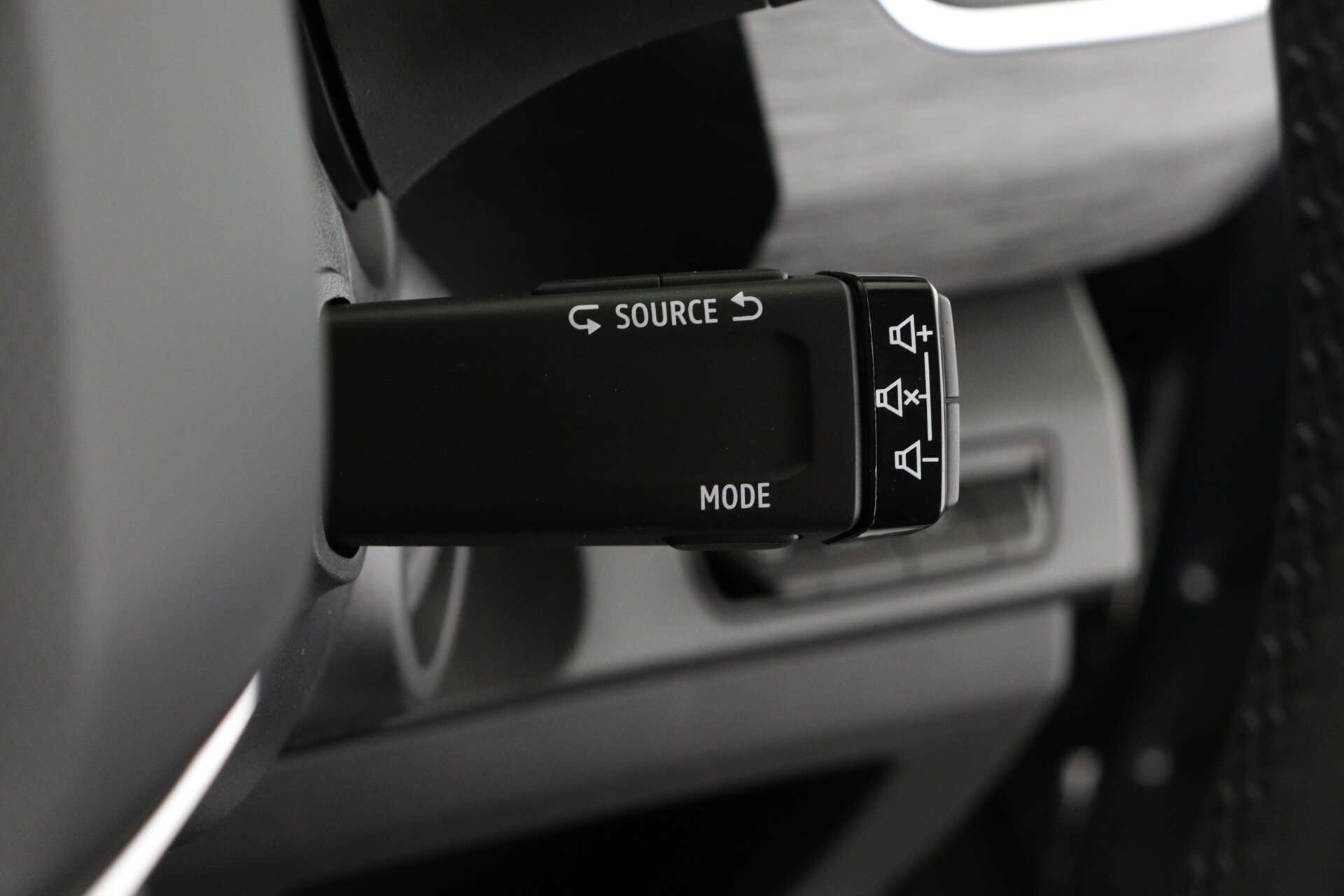 null RENAULT TRAFIC null RENAULT TRAFIC