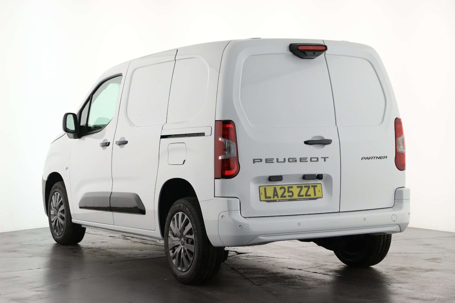 null PEUGEOT PARTNER null PEUGEOT PARTNER