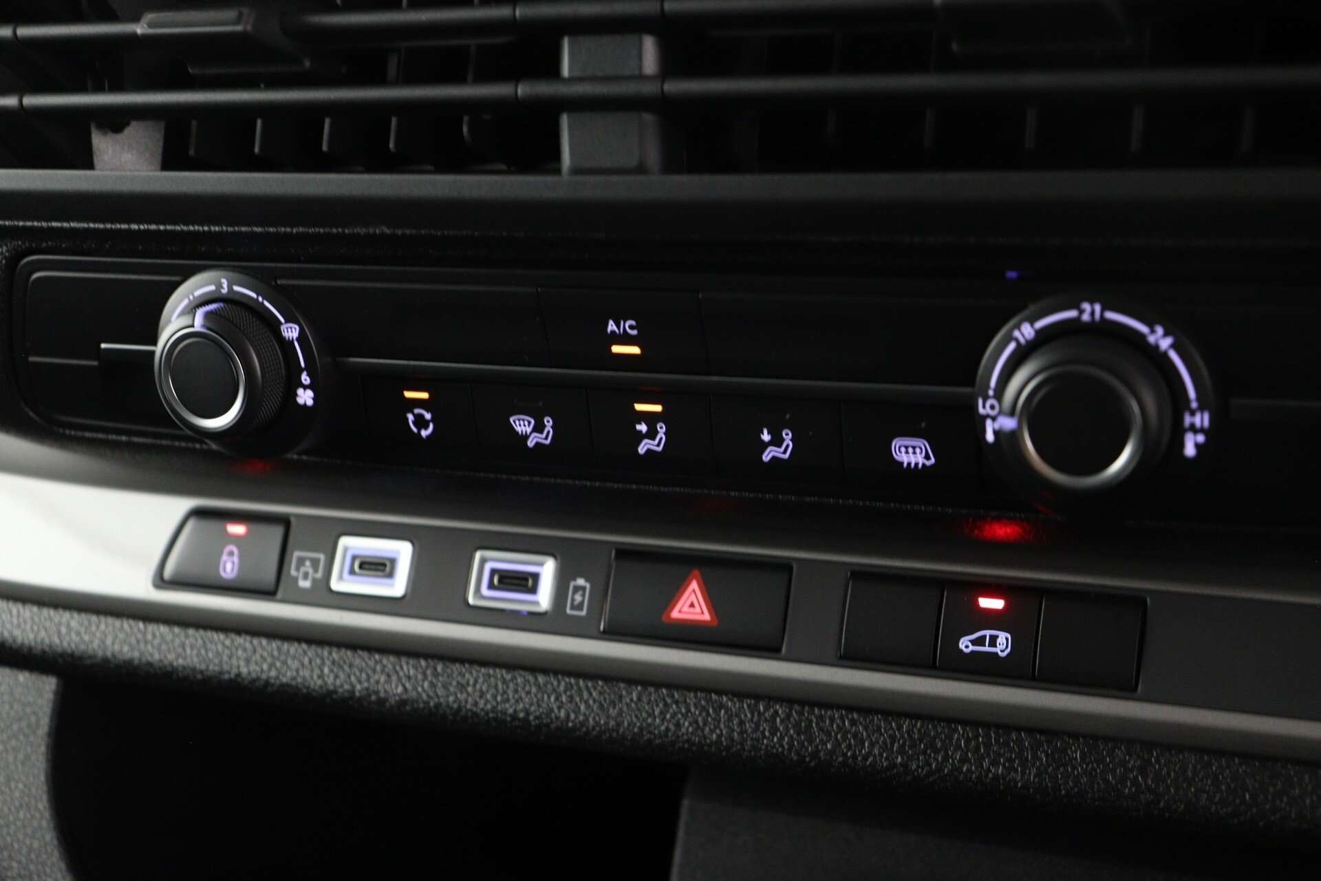 null PEUGEOT EXPERT null PEUGEOT EXPERT