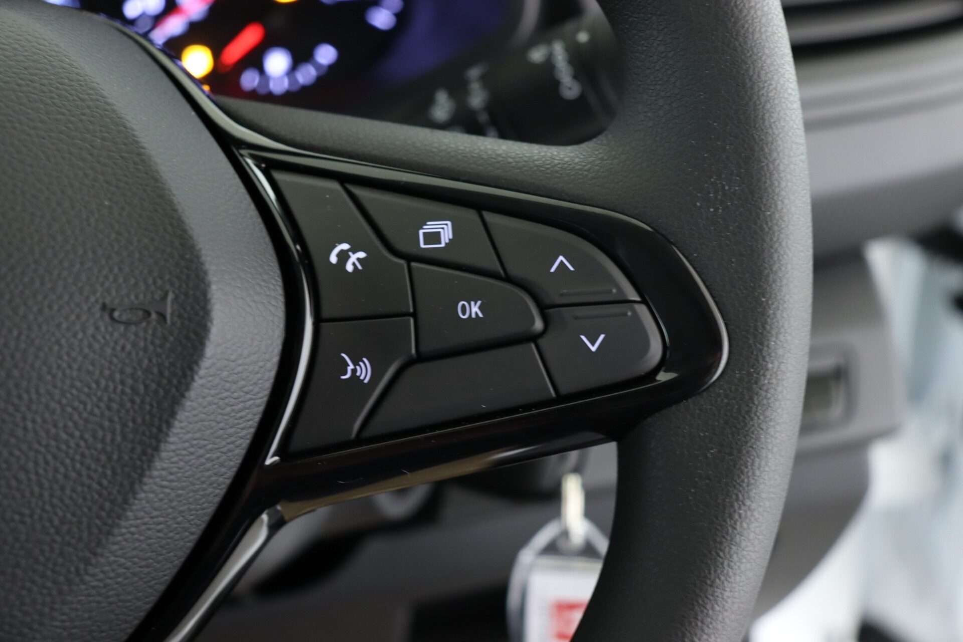 2024 RENAULT TRAFIC 2024 RENAULT TRAFIC