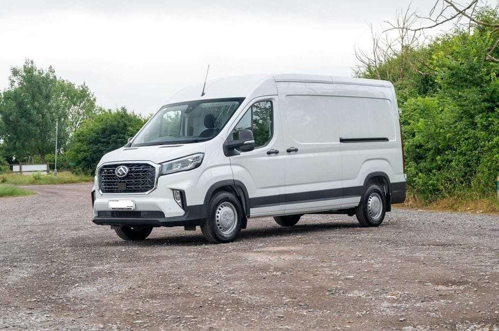 A null MAXUS DELIVER 9 L3H2 FWD 2.0 150ps A null MAXUS DELIVER 9 L3H2 FWD 2.0 150ps