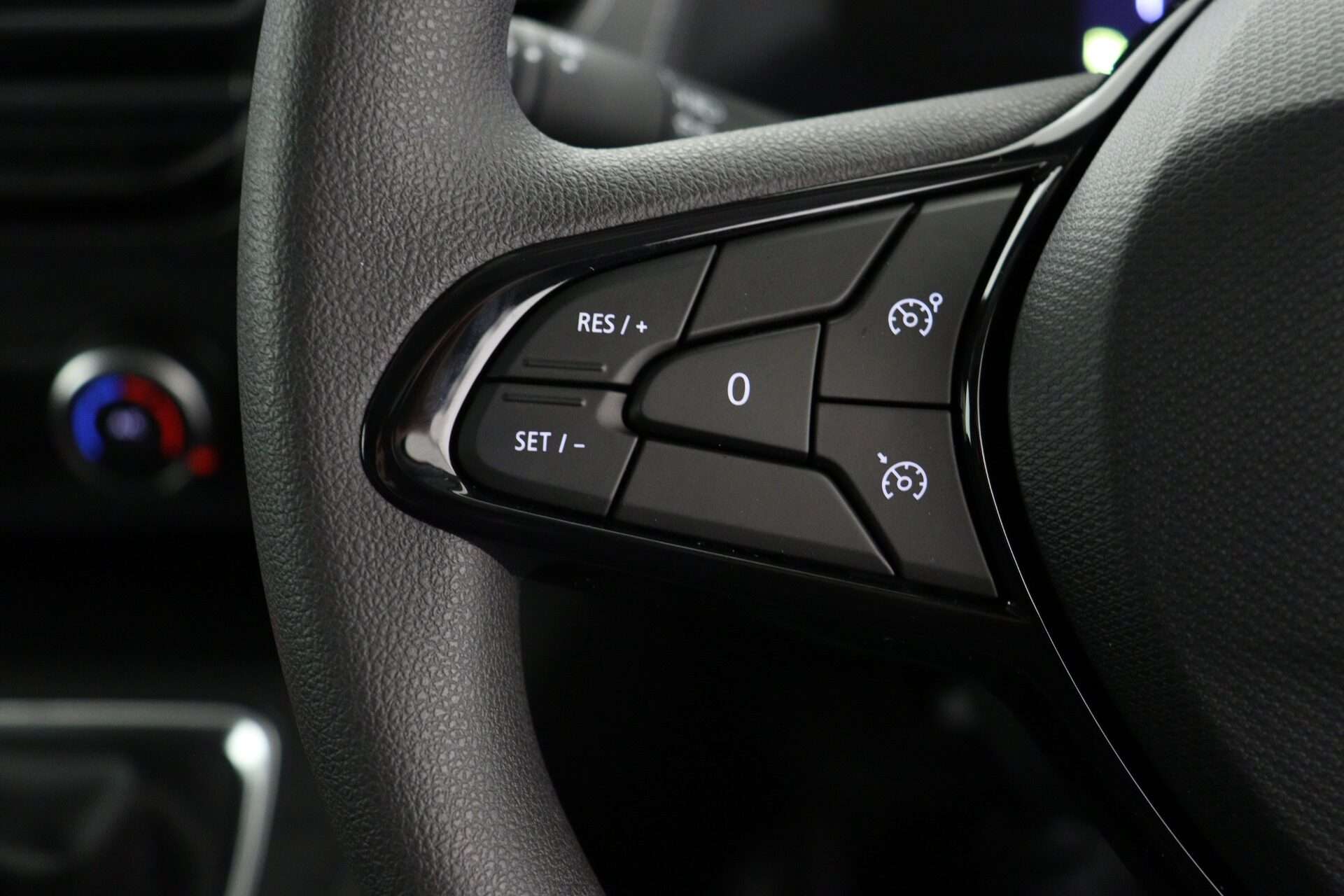 2025 RENAULT KANGOO 2025 RENAULT KANGOO