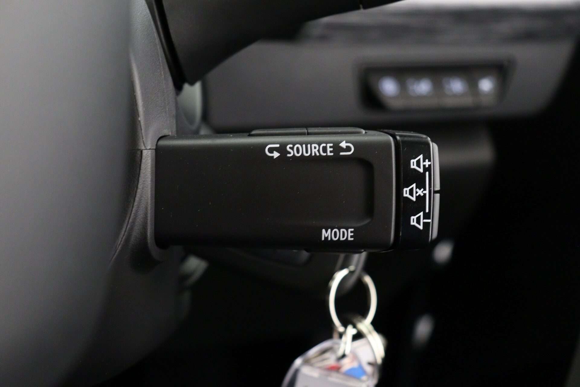 2025 RENAULT KANGOO 2025 RENAULT KANGOO