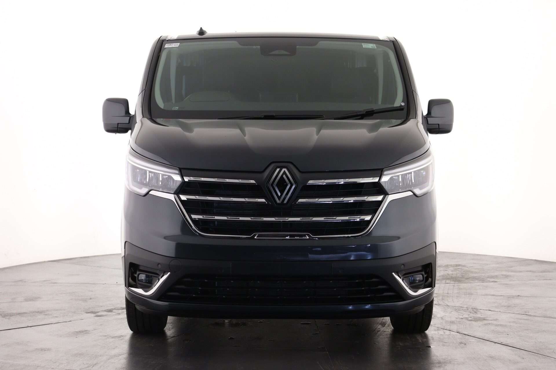 2025 RENAULT TRAFIC 2025 RENAULT TRAFIC