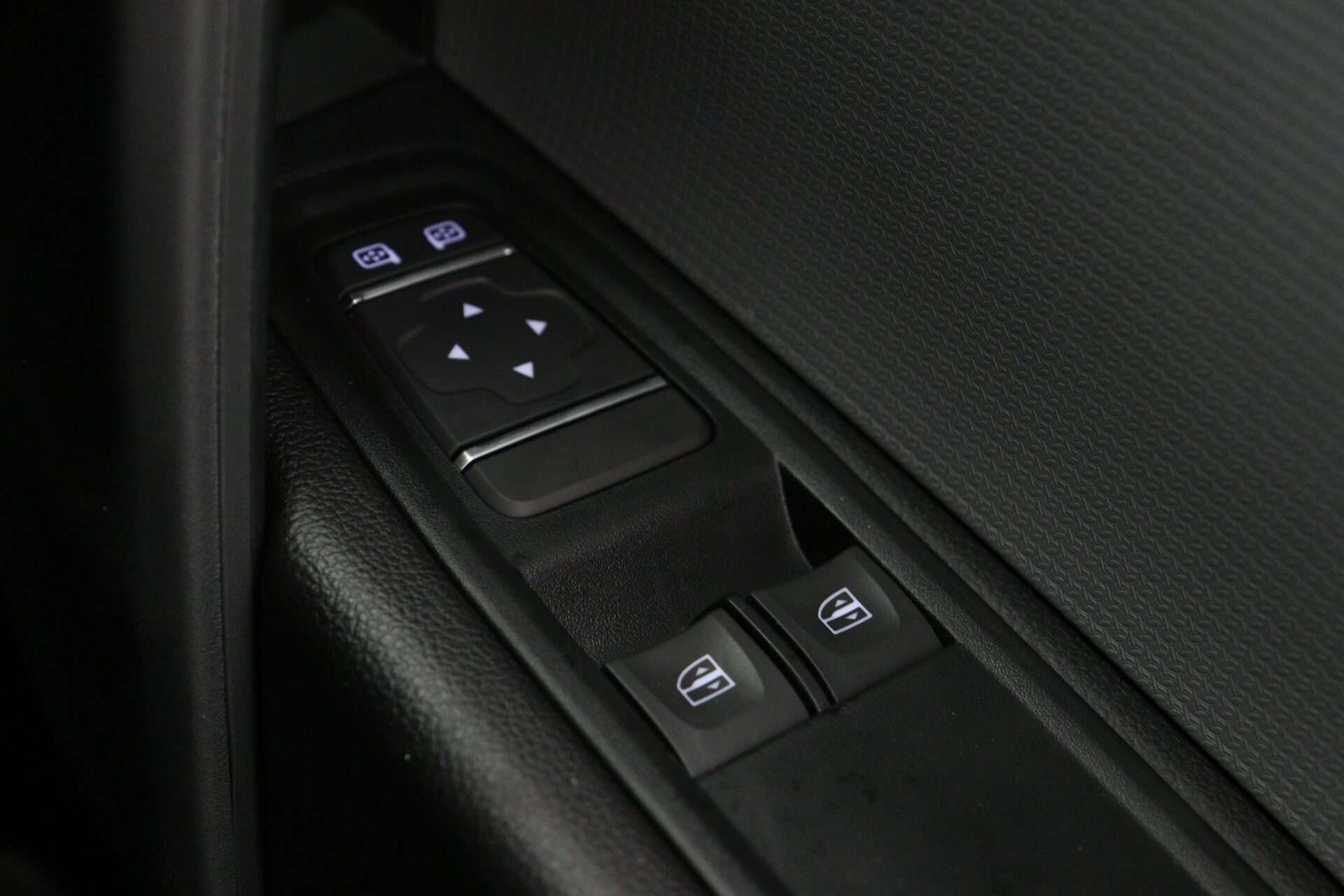 2025 RENAULT KANGOO 2025 RENAULT KANGOO