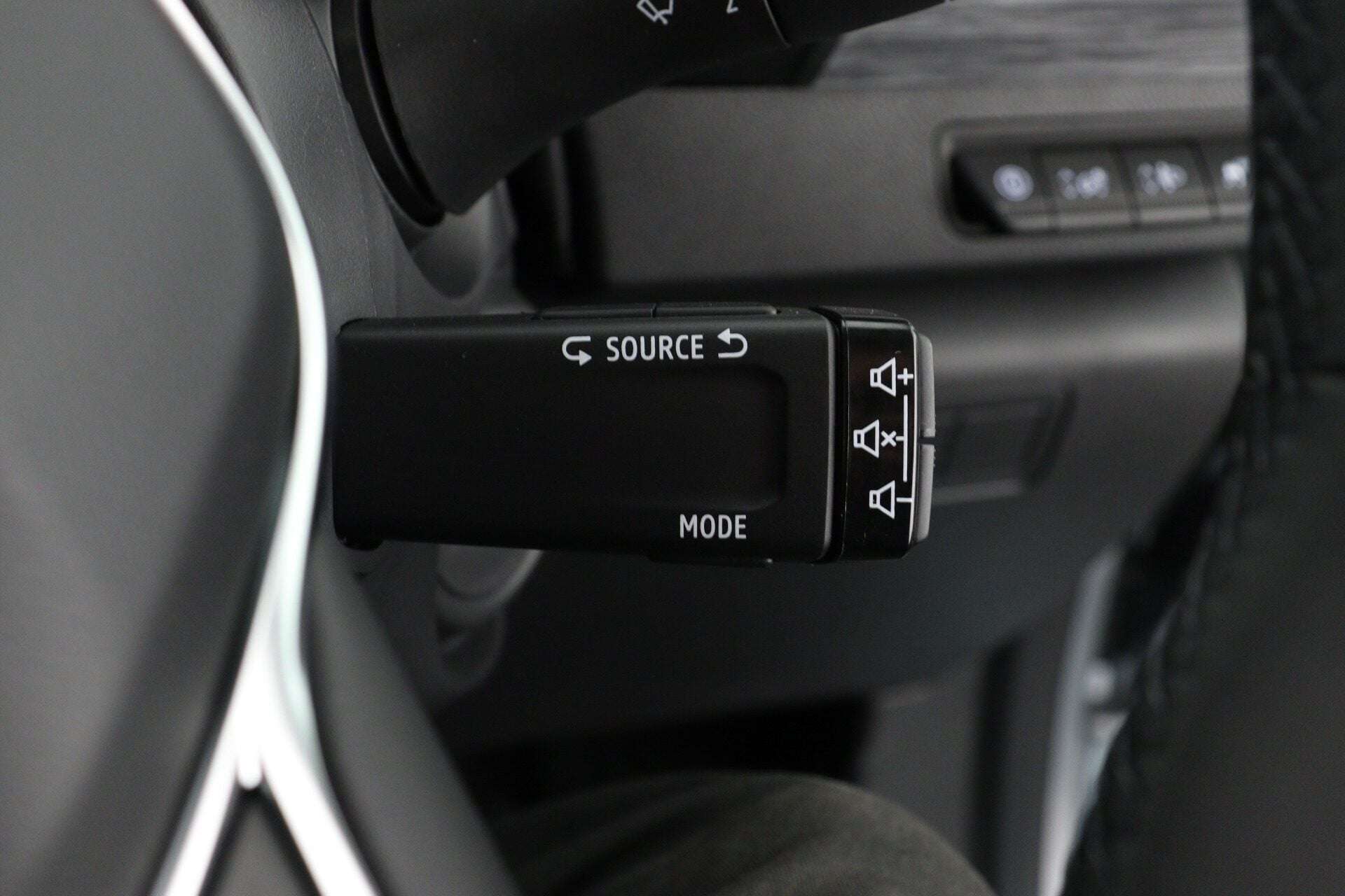 2025 RENAULT KANGOO 2025 RENAULT KANGOO