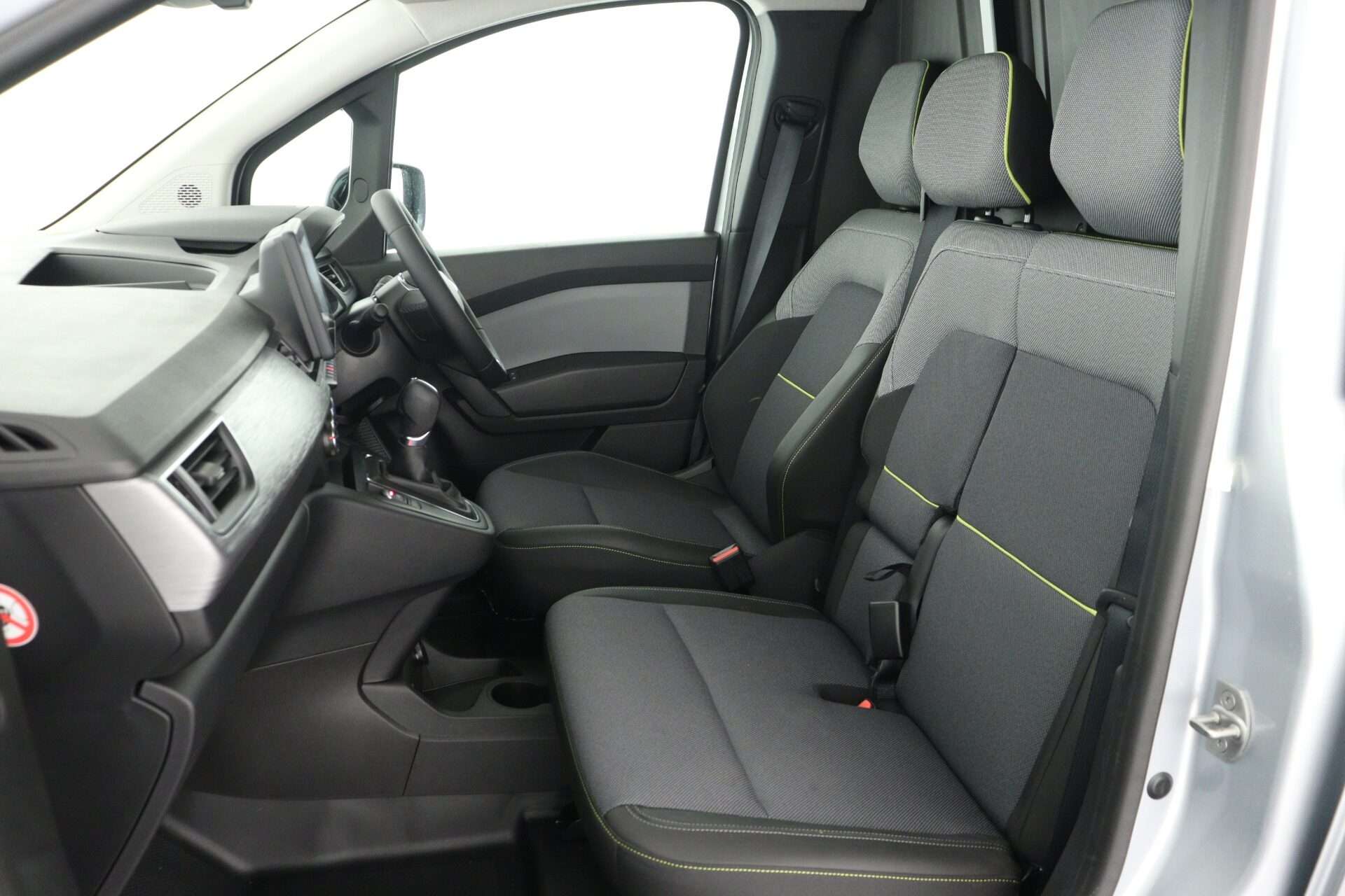 2025 RENAULT KANGOO 2025 RENAULT KANGOO