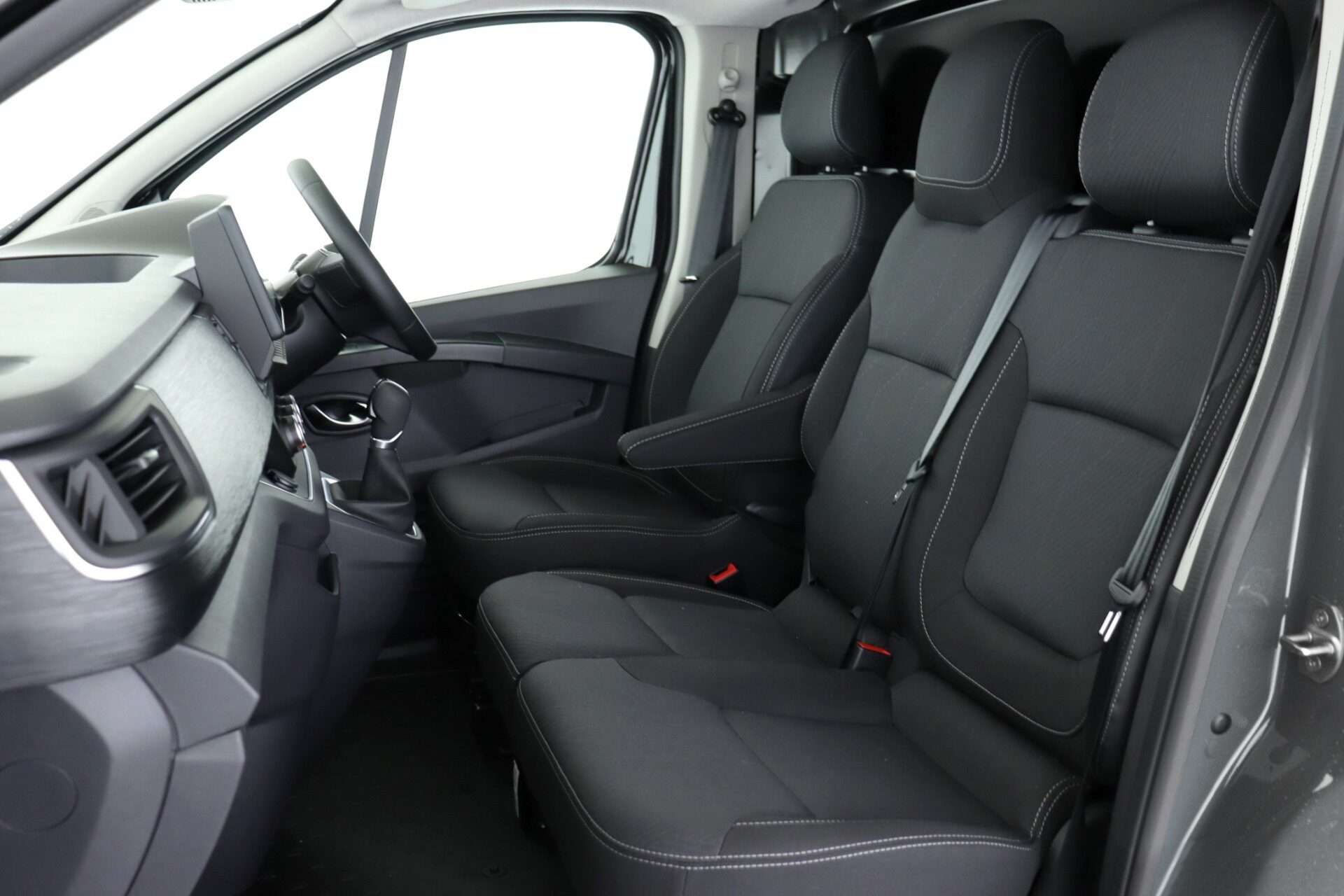 2025 RENAULT TRAFIC 2025 RENAULT TRAFIC