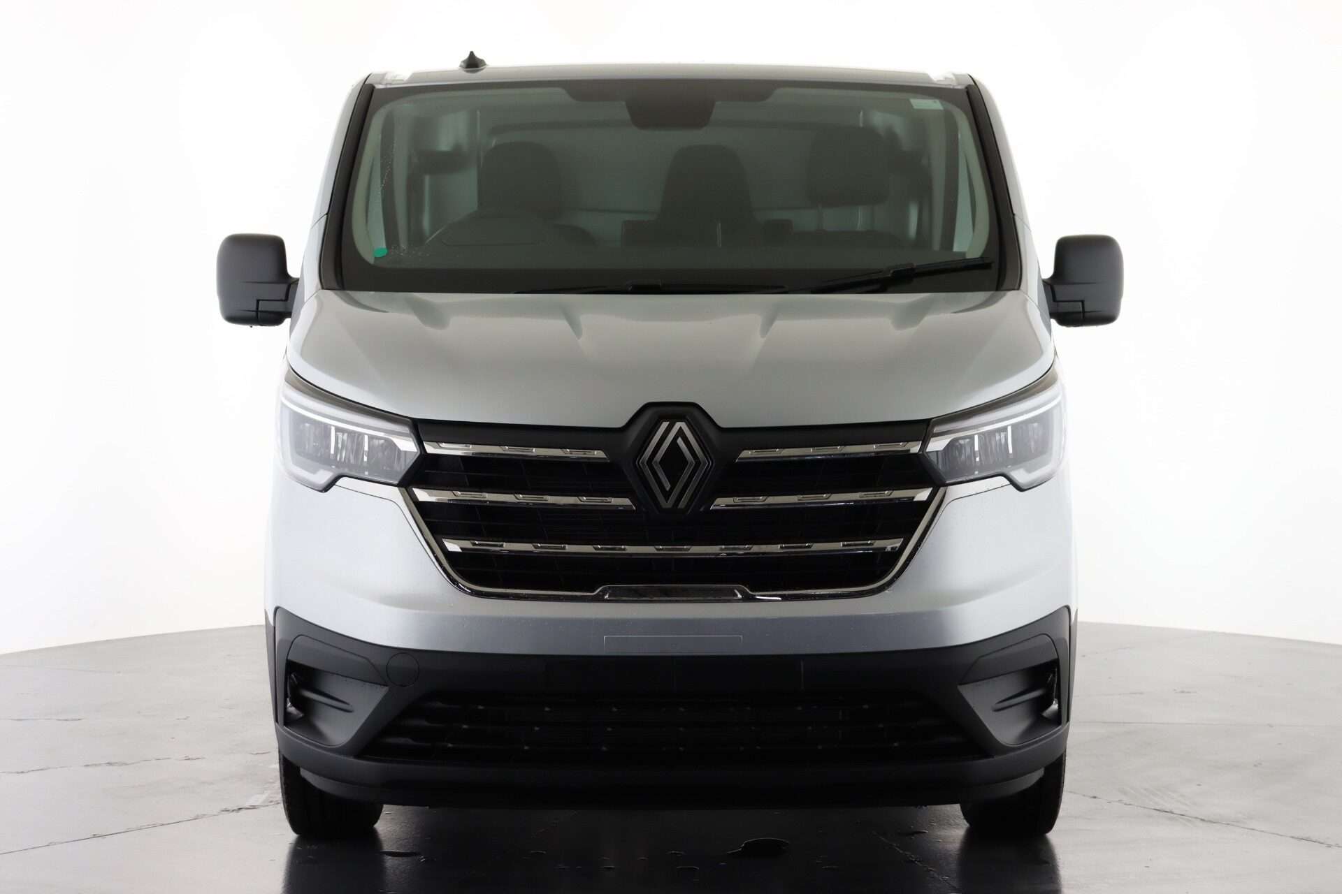 2025 RENAULT TRAFIC 2025 RENAULT TRAFIC