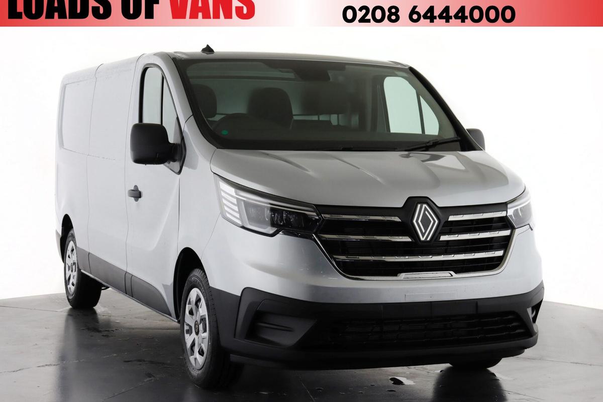Check out this Renault Trafic 2025 Diesel Manual
