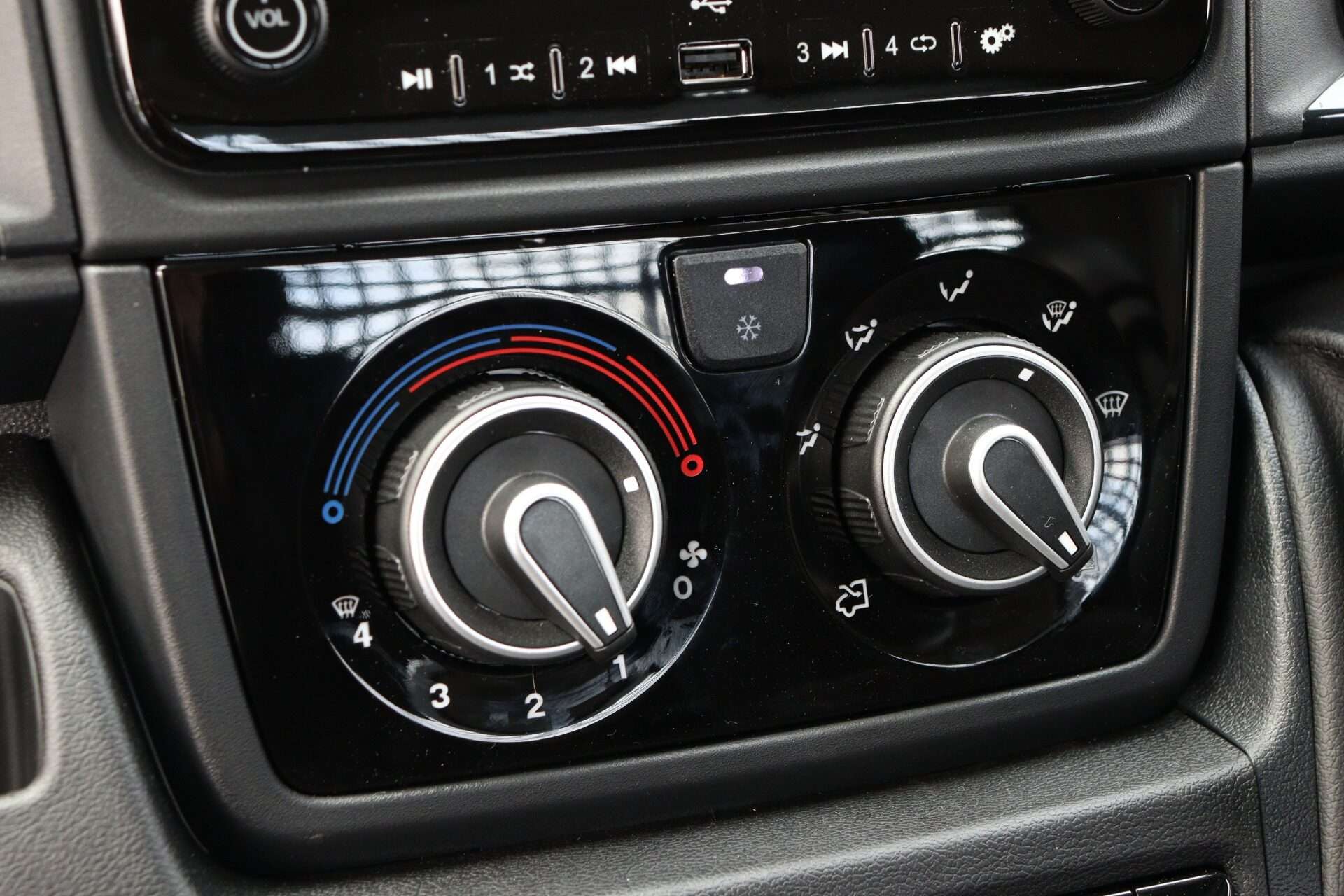 2025 PEUGEOT BOXER 2025 PEUGEOT BOXER