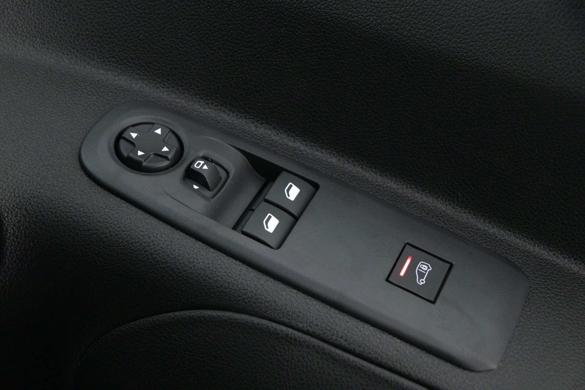 2025 PEUGEOT PARTNER 2025 PEUGEOT PARTNER