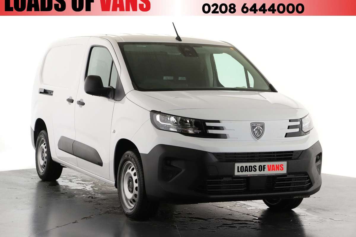 Check out this Peugeot Partner 2025 Diesel Manual