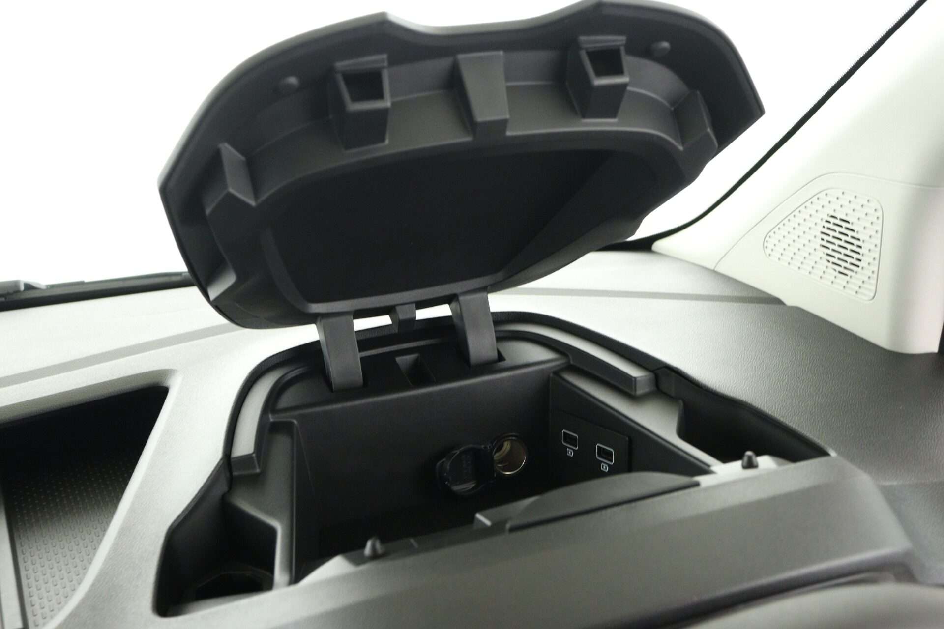 2025 RENAULT KANGOO 2025 RENAULT KANGOO