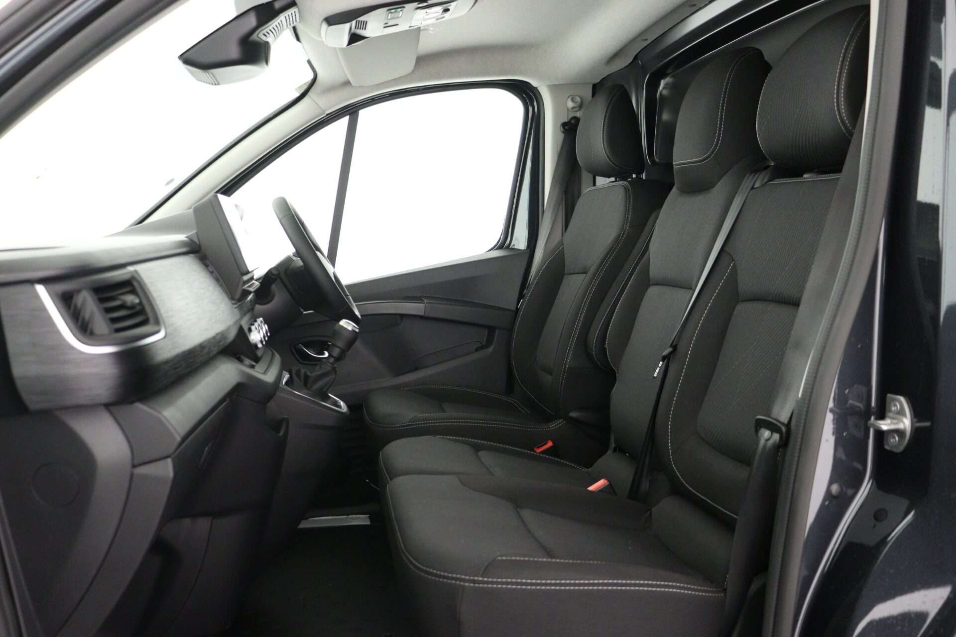 2025 RENAULT TRAFIC 2025 RENAULT TRAFIC