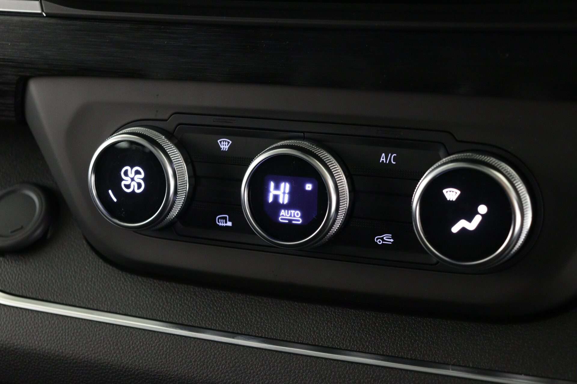 2025 RENAULT TRAFIC 2025 RENAULT TRAFIC