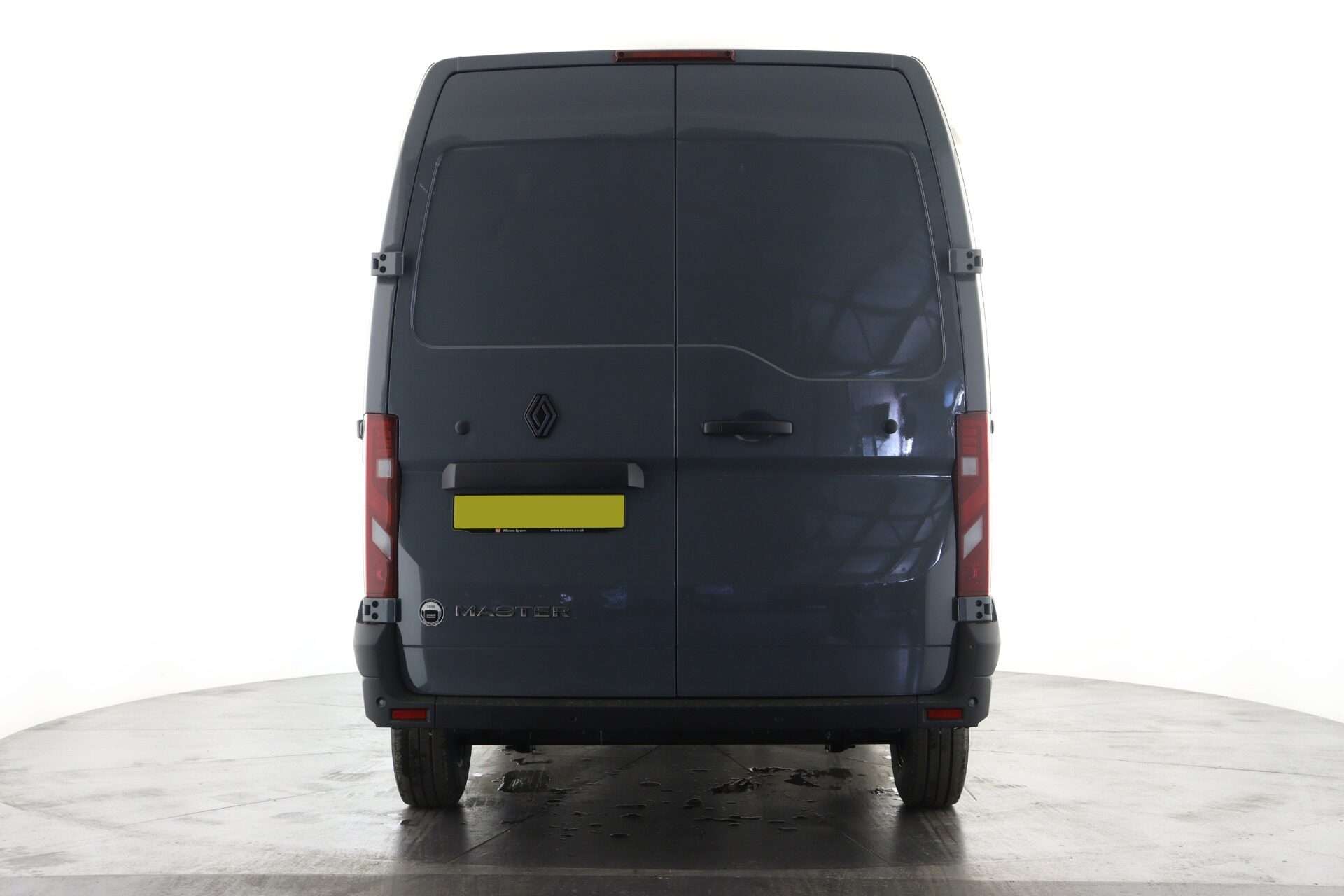 A 2025 RENAULT MASTER MM35 Blue dCi 150 Advance Medium Roof A 2025 RENAULT MASTER MM35 Blue dCi 150 Advance Medium Roof