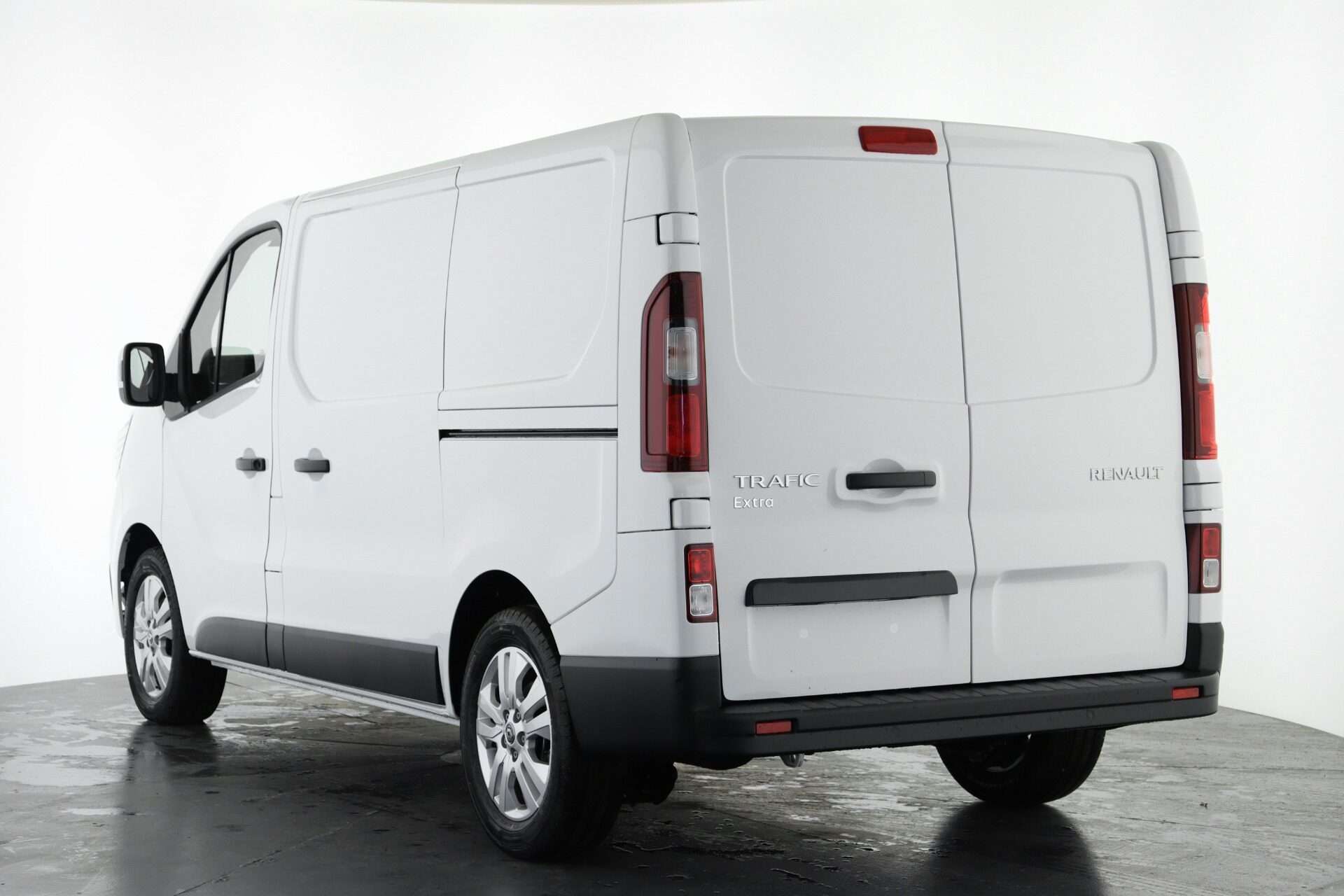 2025 RENAULT TRAFIC 2025 RENAULT TRAFIC