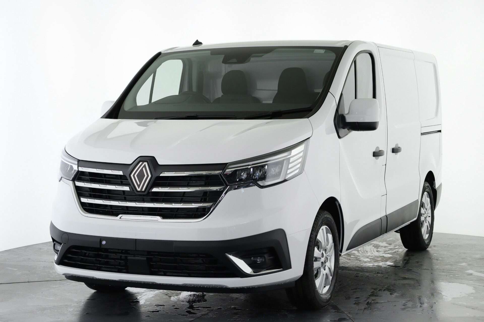 2025 RENAULT TRAFIC 2025 RENAULT TRAFIC