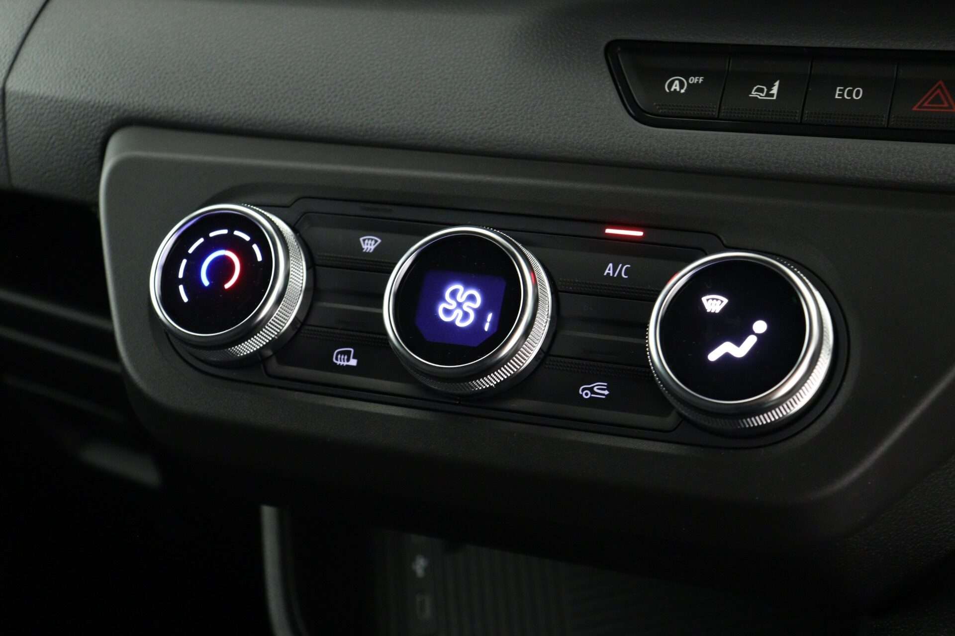 null RENAULT MASTER null RENAULT MASTER