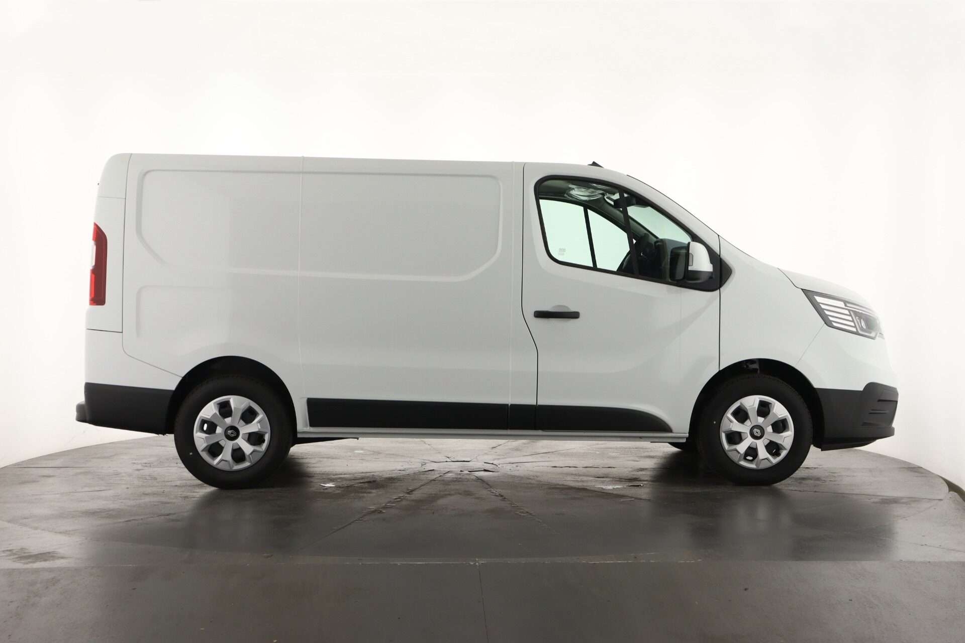 2025 RENAULT TRAFIC 2025 RENAULT TRAFIC