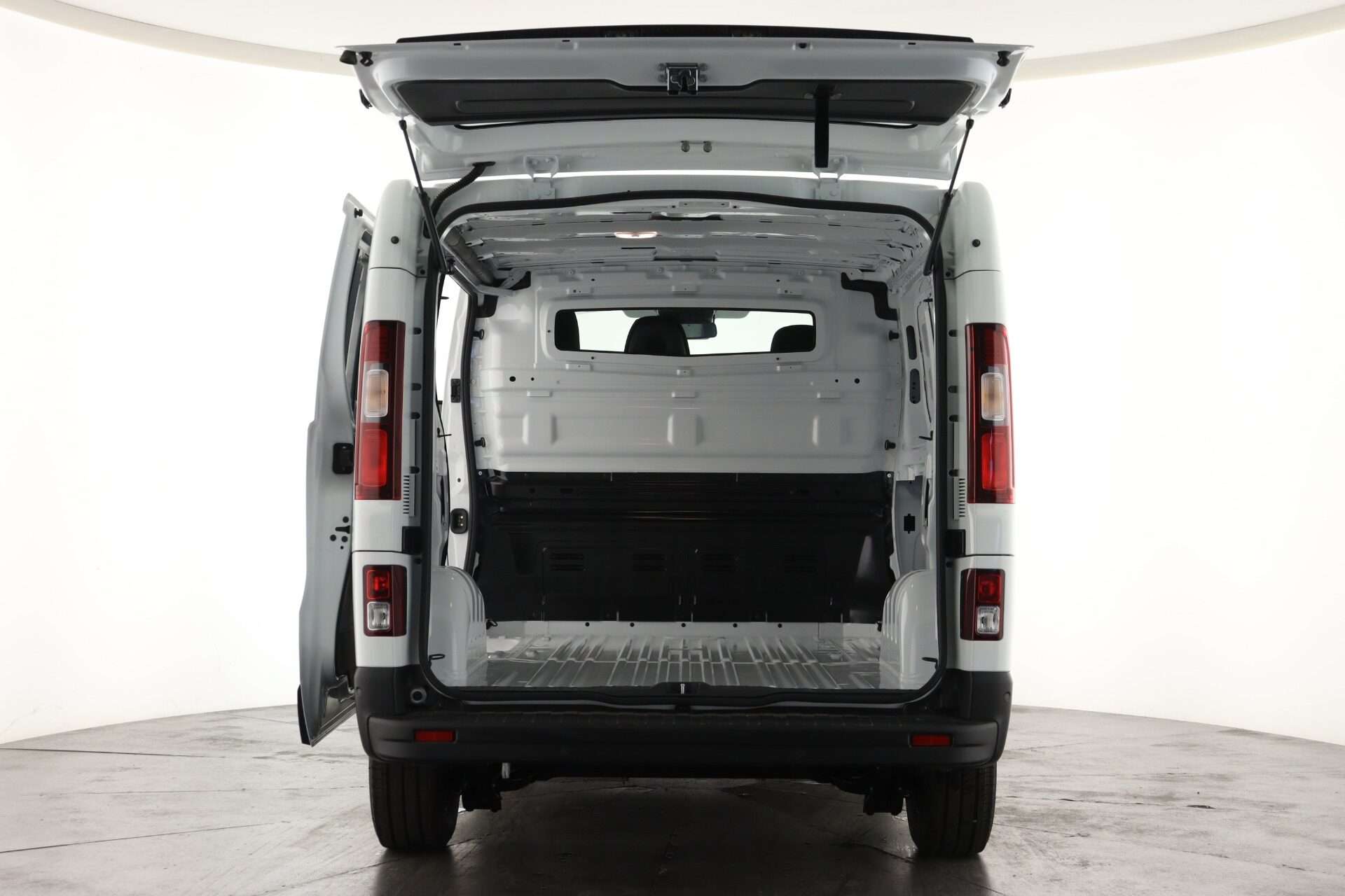 A 2025 RENAULT TRAFIC SL30 Blue dCi 130 Advance TAILGATE A 2025 RENAULT TRAFIC SL30 Blue dCi 130 Advance TAILGATE