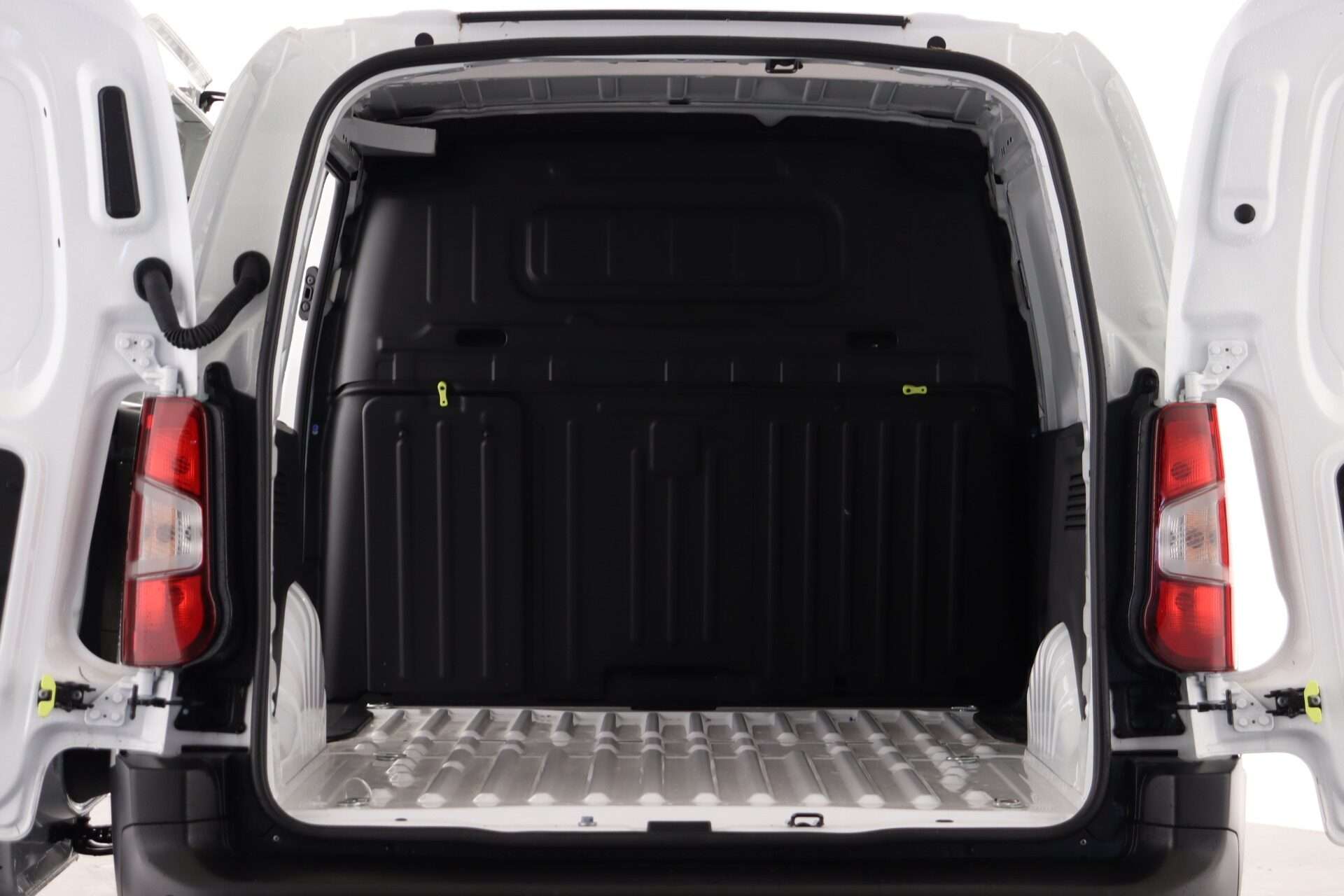 A 2023 CITROEN BERLINGO M 1.5 BlueHDi 1000Kg Enterprise Ed 100ps 6 Speed S/S A 2023 CITROEN BERLINGO M 1.5 BlueHDi 1000Kg Enterprise Ed 100ps 6 Speed S/S