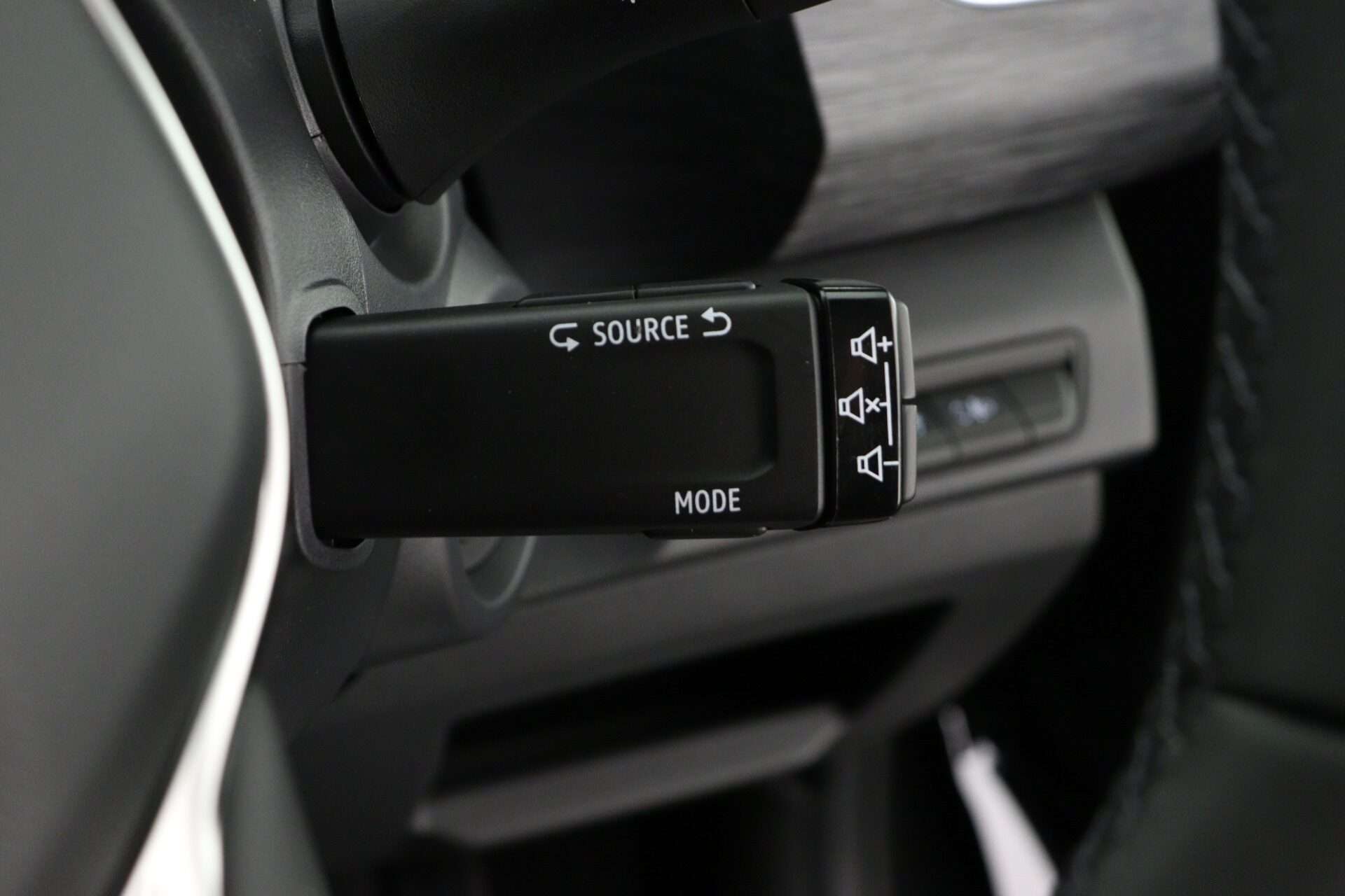 2025 RENAULT TRAFIC 2025 RENAULT TRAFIC