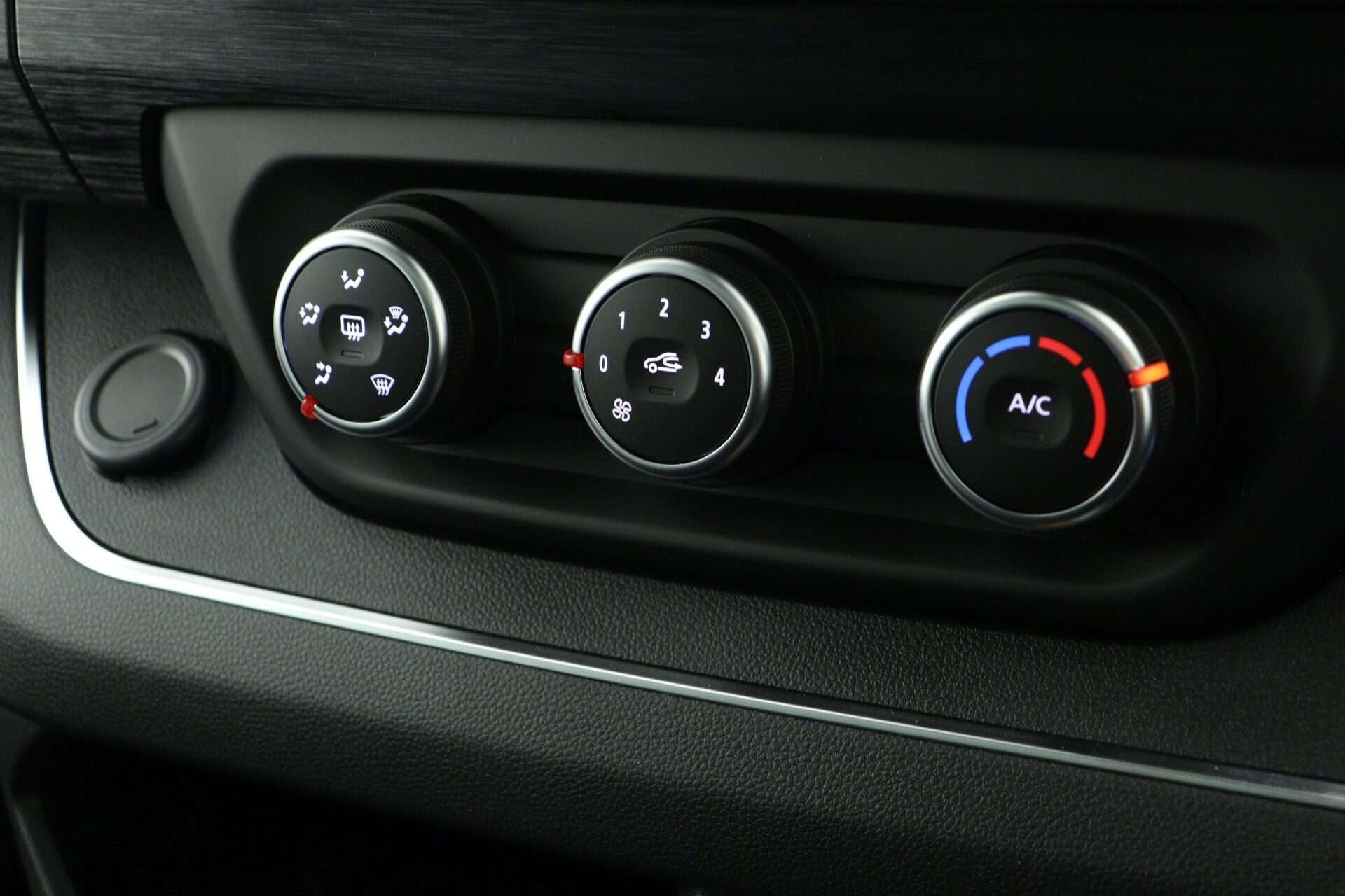 2025 RENAULT TRAFIC 2025 RENAULT TRAFIC