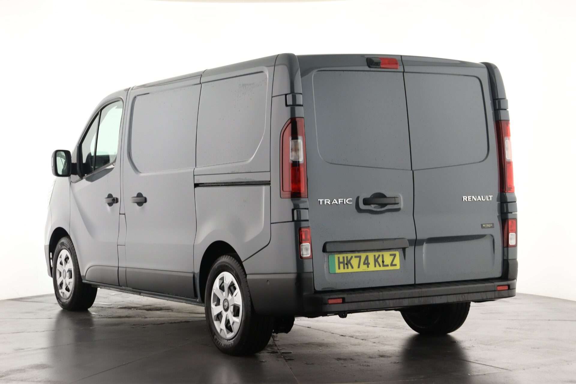 2024 RENAULT TRAFIC 2024 RENAULT TRAFIC