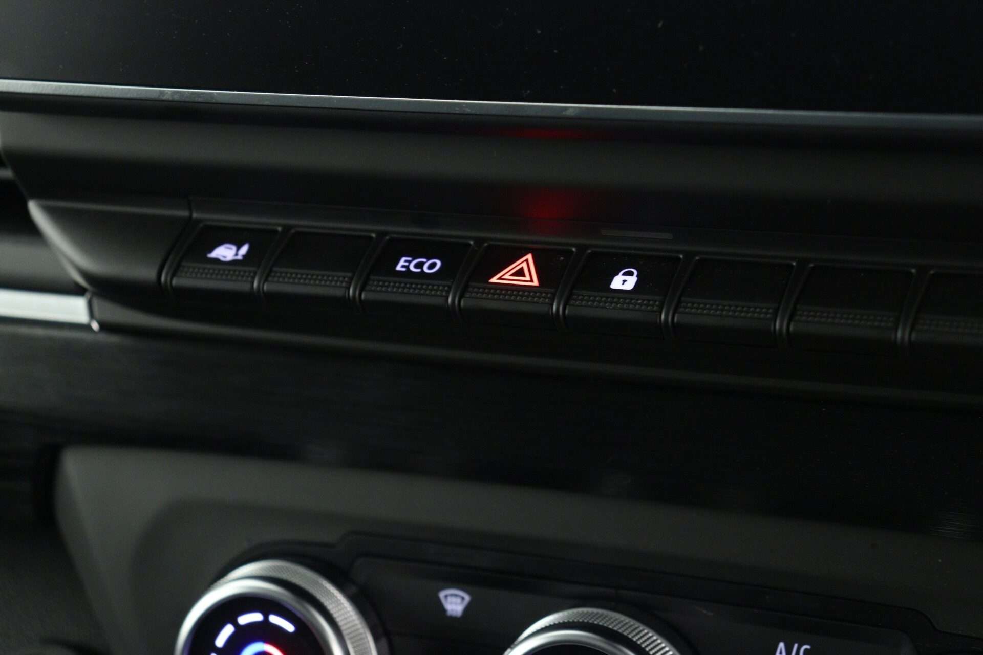 2024 RENAULT TRAFIC 2024 RENAULT TRAFIC