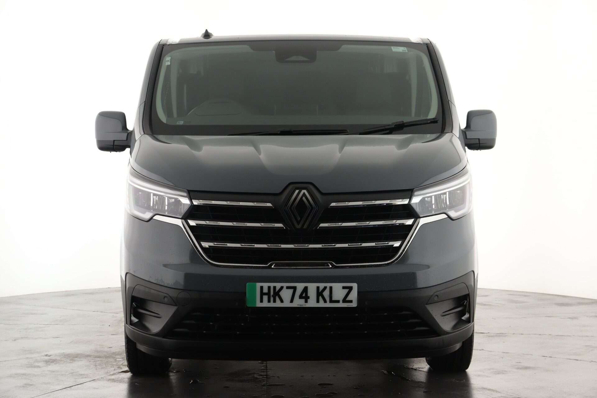 2024 RENAULT TRAFIC 2024 RENAULT TRAFIC