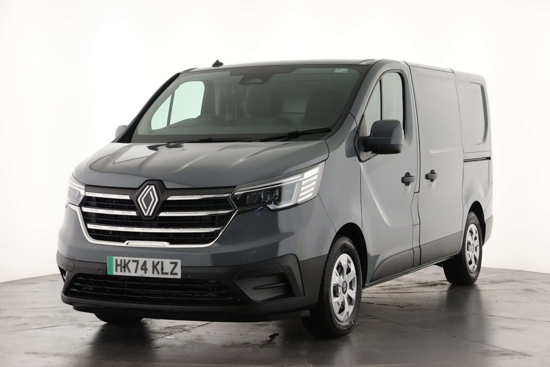 2024 RENAULT TRAFIC 2024 RENAULT TRAFIC