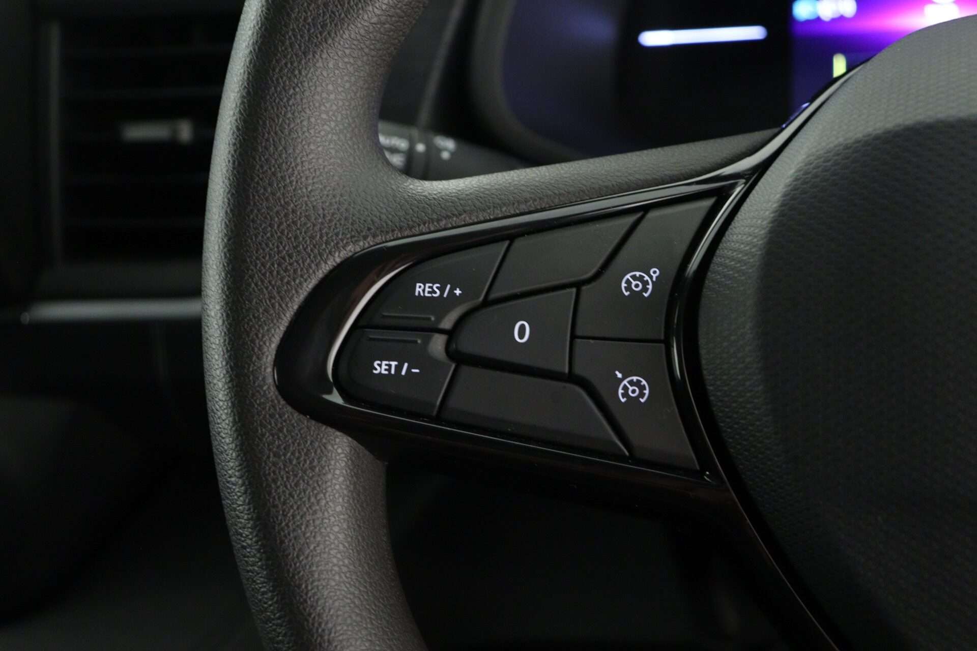 2024 RENAULT TRAFIC 2024 RENAULT TRAFIC