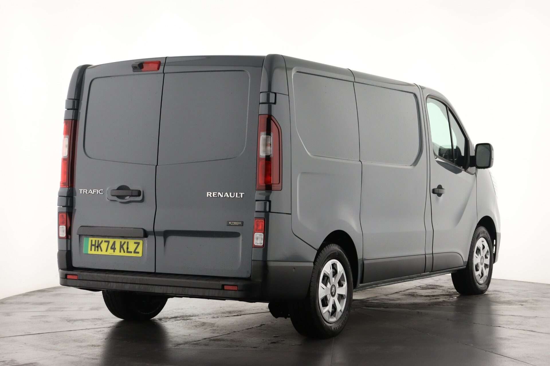 2024 RENAULT TRAFIC 2024 RENAULT TRAFIC