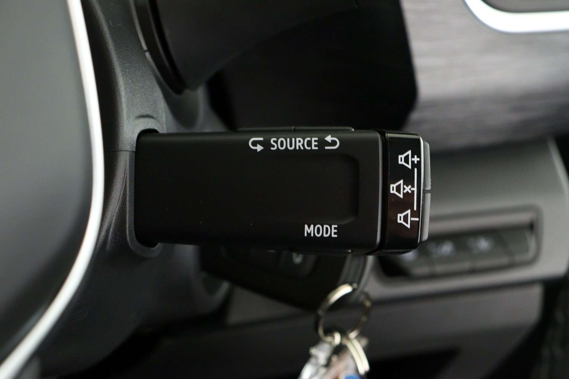 2025 RENAULT TRAFIC 2025 RENAULT TRAFIC