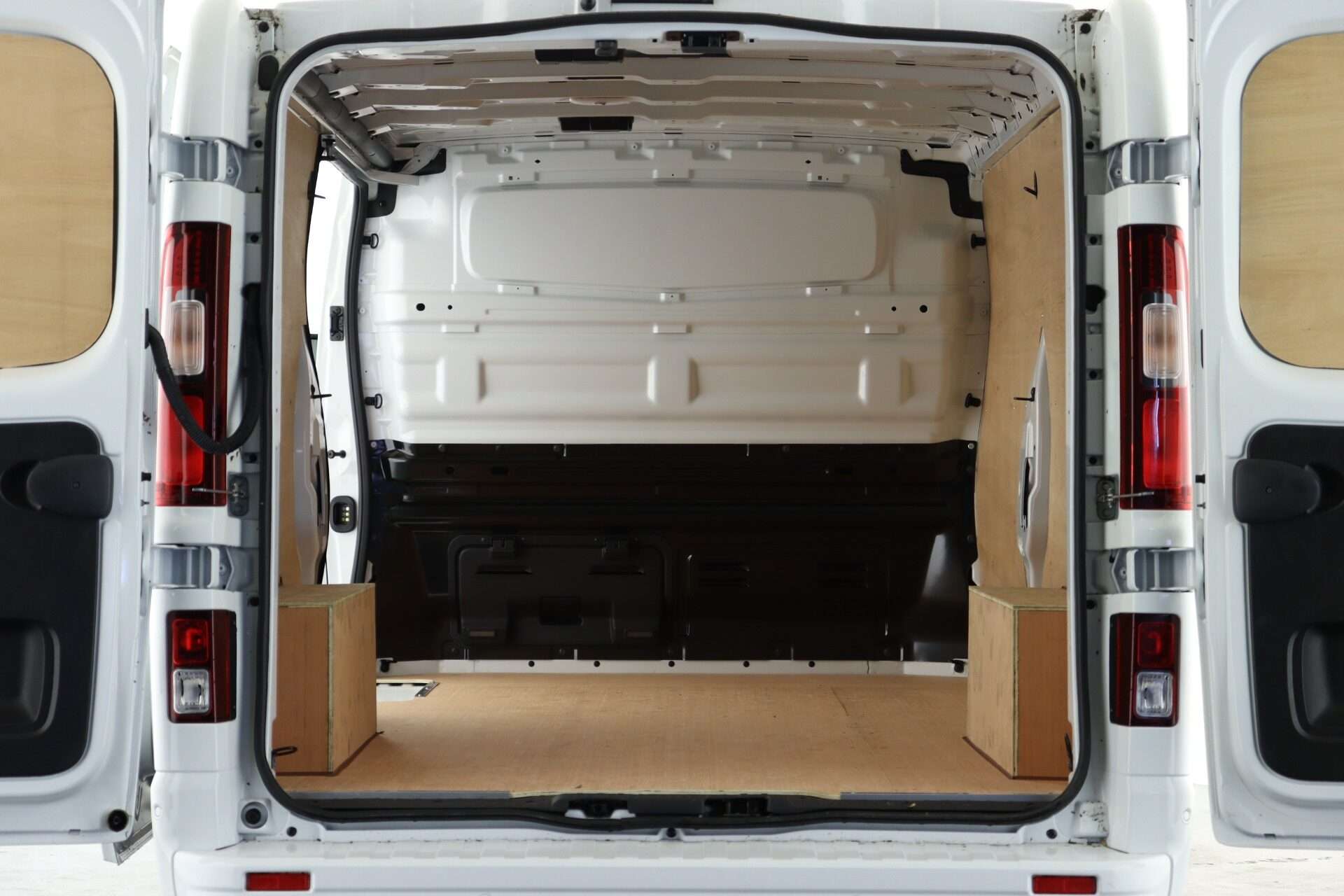 2025 RENAULT TRAFIC 2025 RENAULT TRAFIC