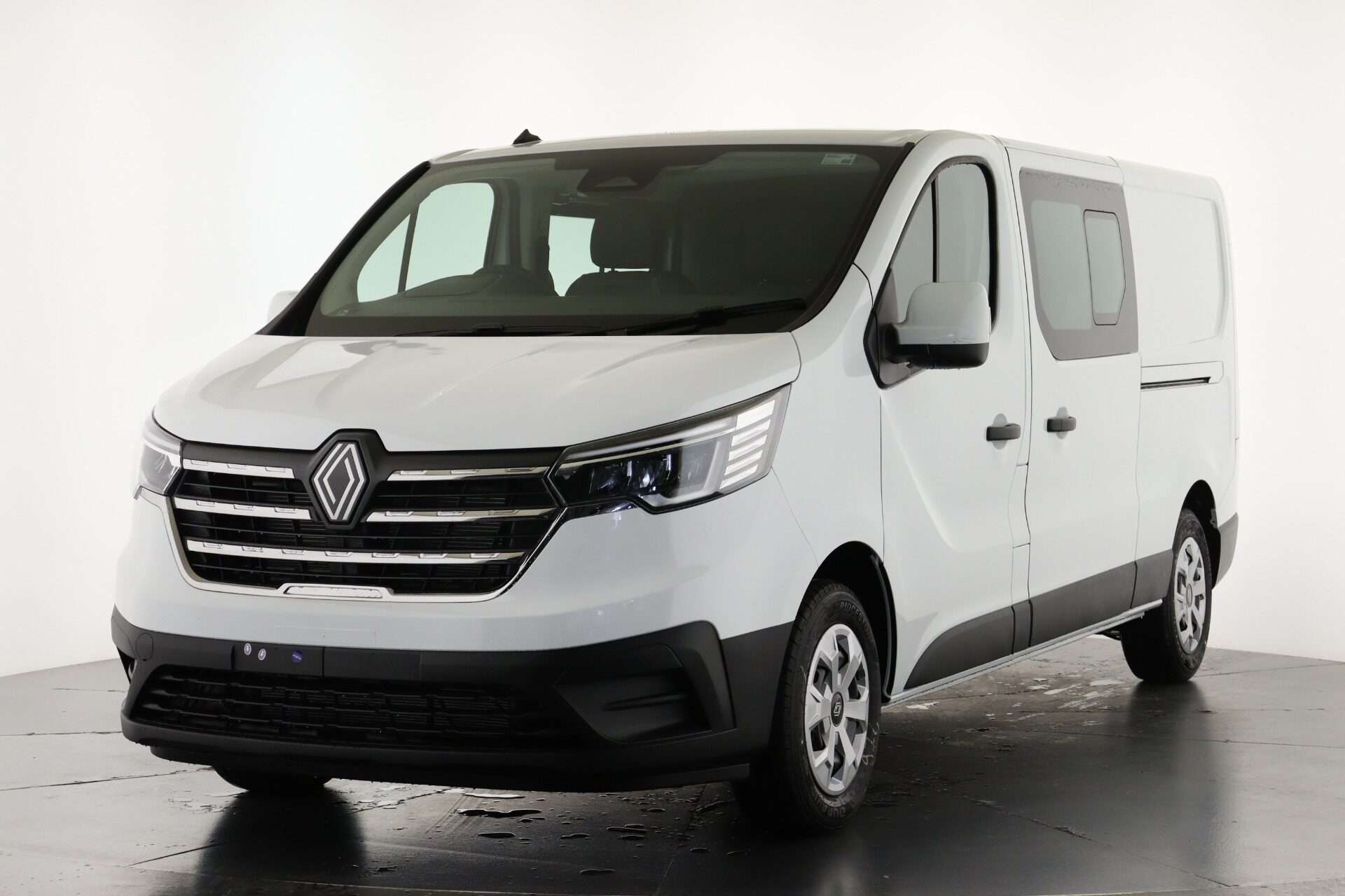 2025 RENAULT TRAFIC 2025 RENAULT TRAFIC
