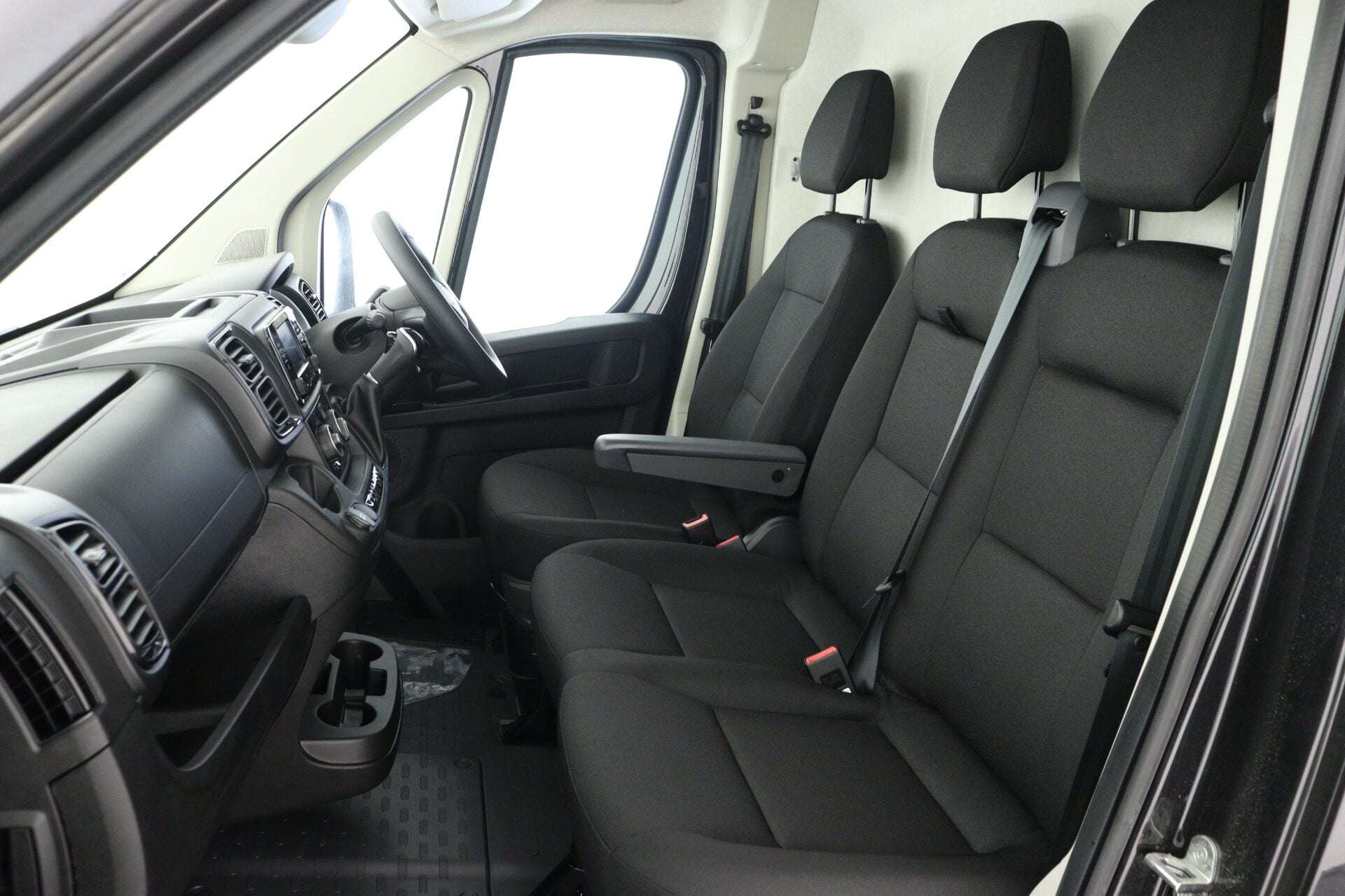 2025 VAUXHALL MOVANO 2025 VAUXHALL MOVANO