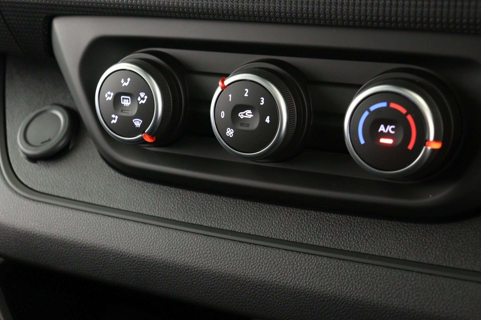 2025 RENAULT TRAFIC 2025 RENAULT TRAFIC