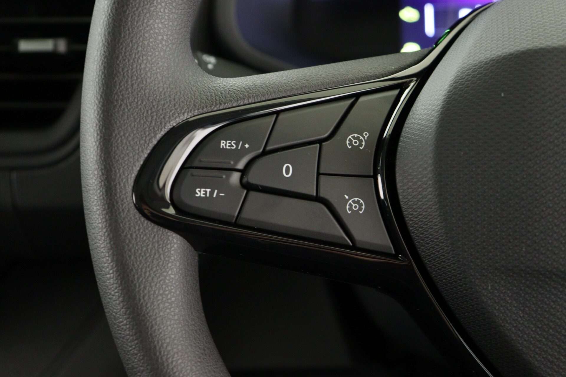 2025 RENAULT TRAFIC 2025 RENAULT TRAFIC