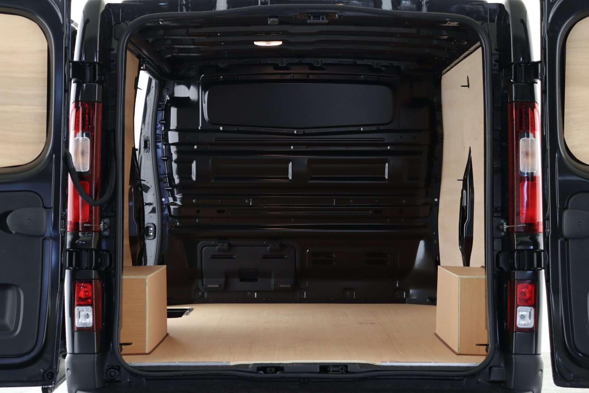 2025 RENAULT TRAFIC 2025 RENAULT TRAFIC