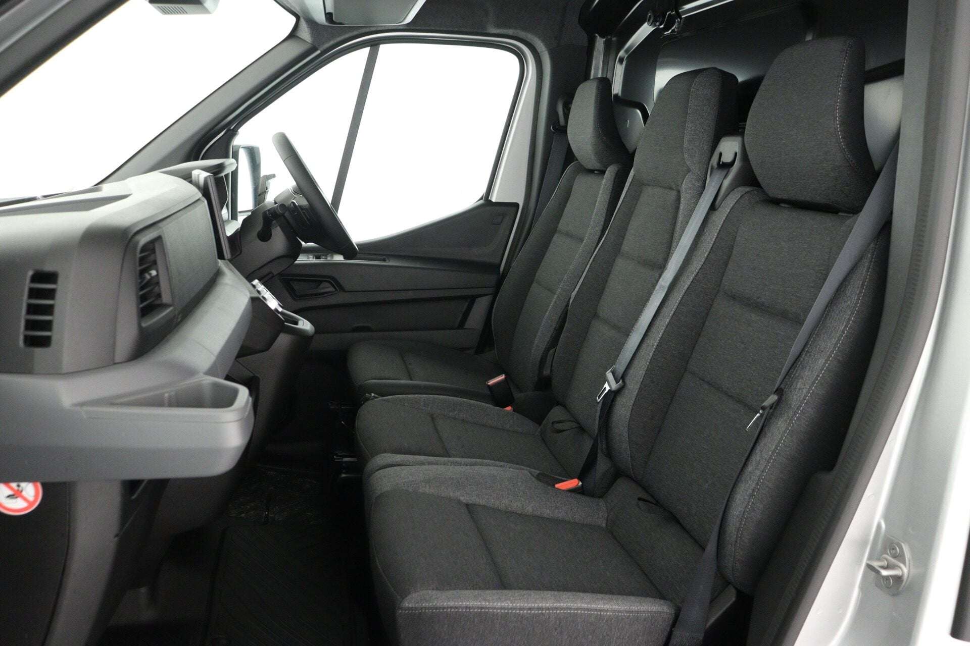 2025 RENAULT MASTER 2025 RENAULT MASTER