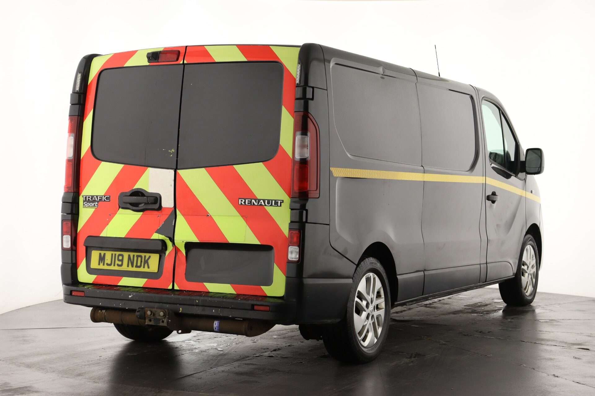 A 2019 RENAULT TRAFIC LL29 ENERGY dCi 125 Sport Nav Van A 2019 RENAULT TRAFIC LL29 ENERGY dCi 125 Sport Nav Van
