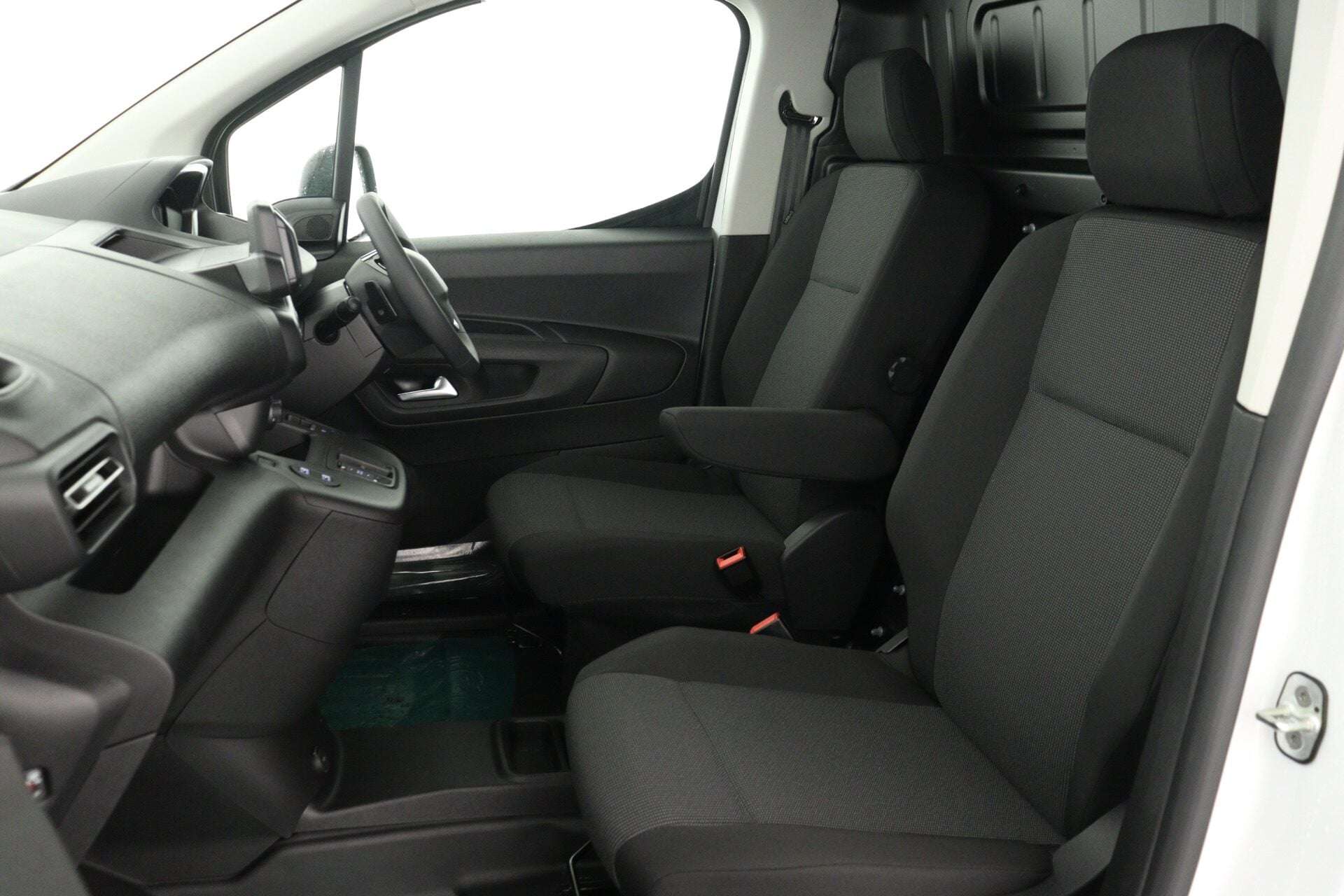 2025 PEUGEOT PARTNER 2025 PEUGEOT PARTNER