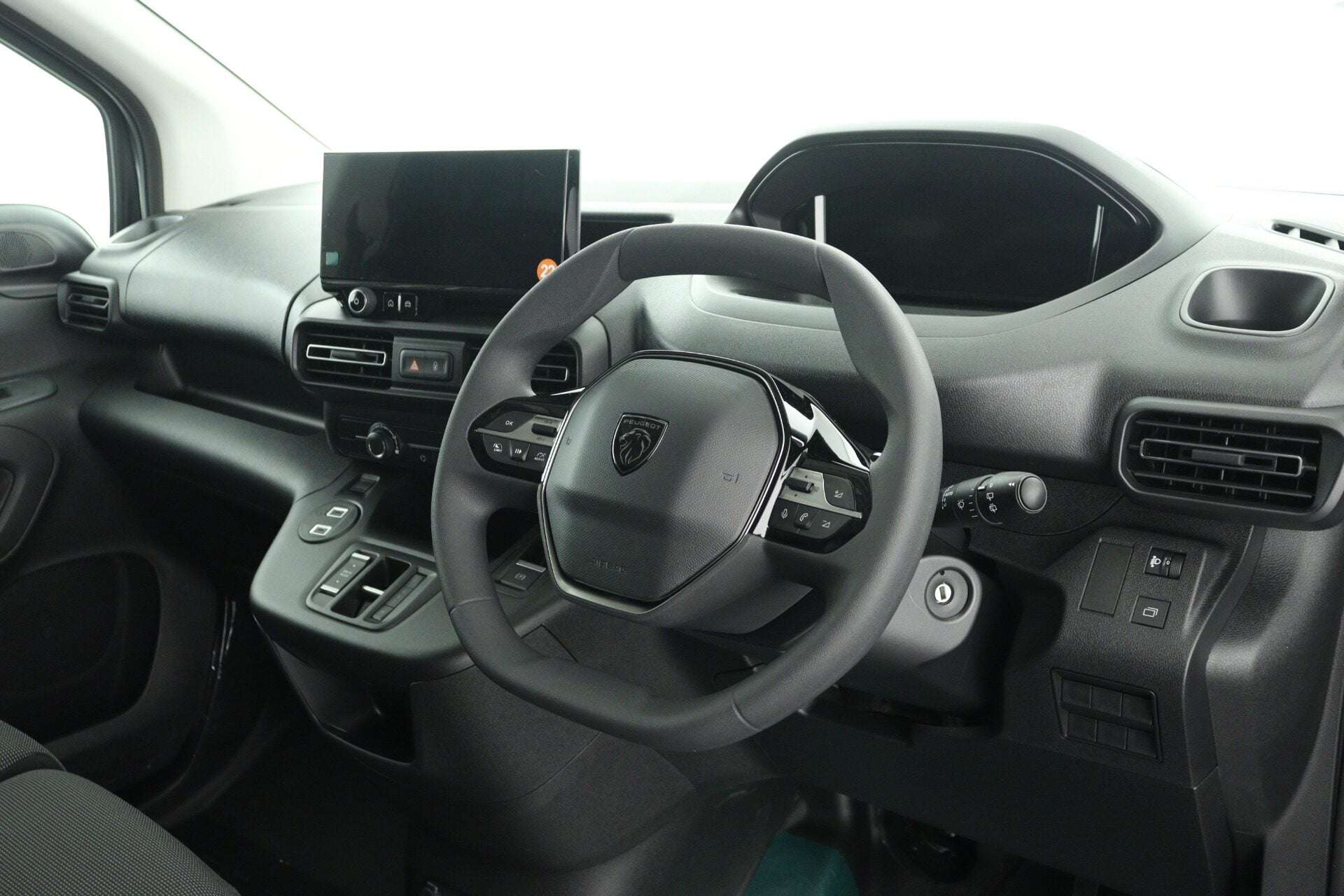 2025 PEUGEOT PARTNER 2025 PEUGEOT PARTNER