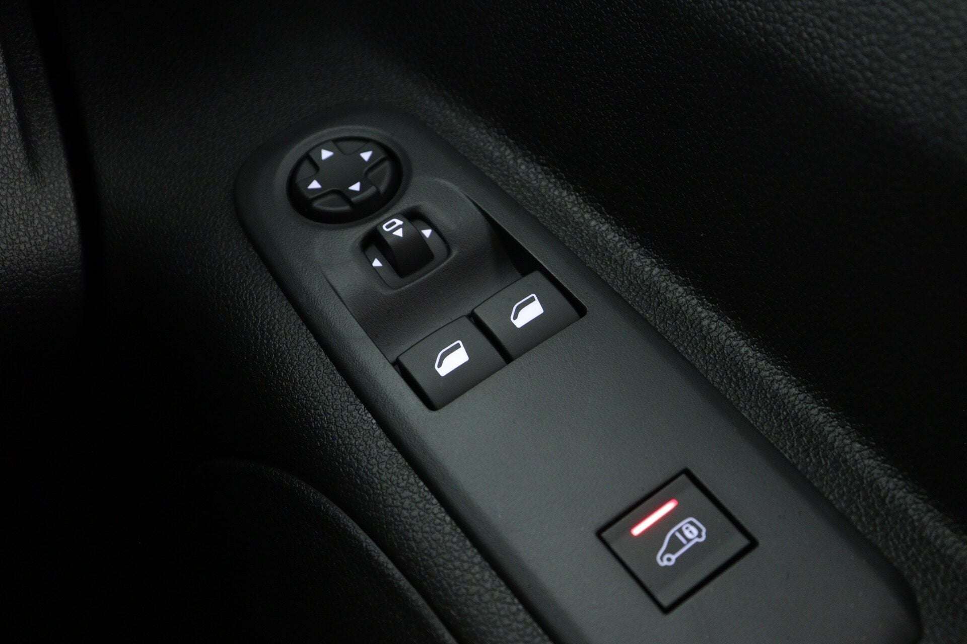 2025 PEUGEOT PARTNER 2025 PEUGEOT PARTNER